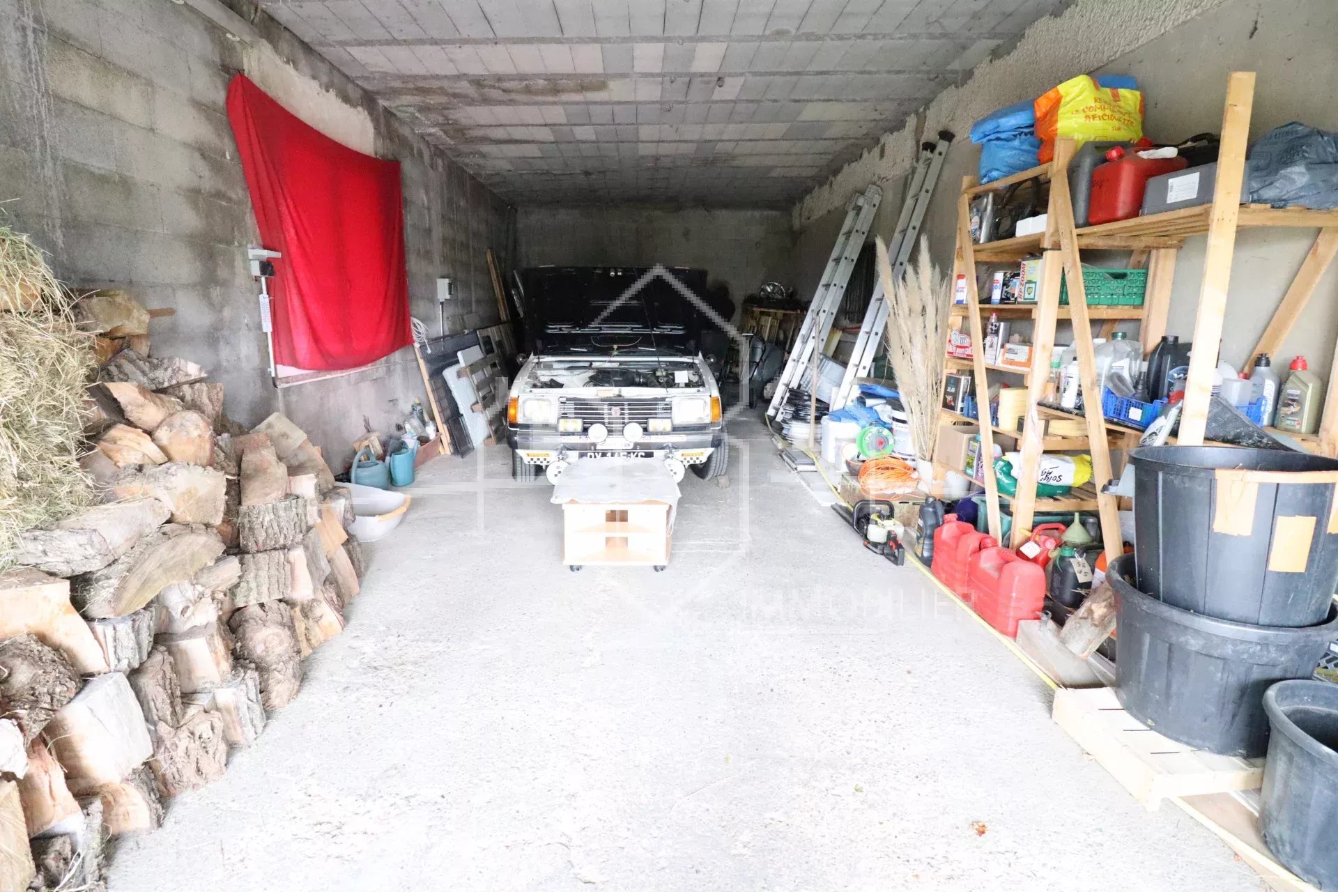 MAISON T4 AVEC VUE, SOUS-SOL ET PISCINE