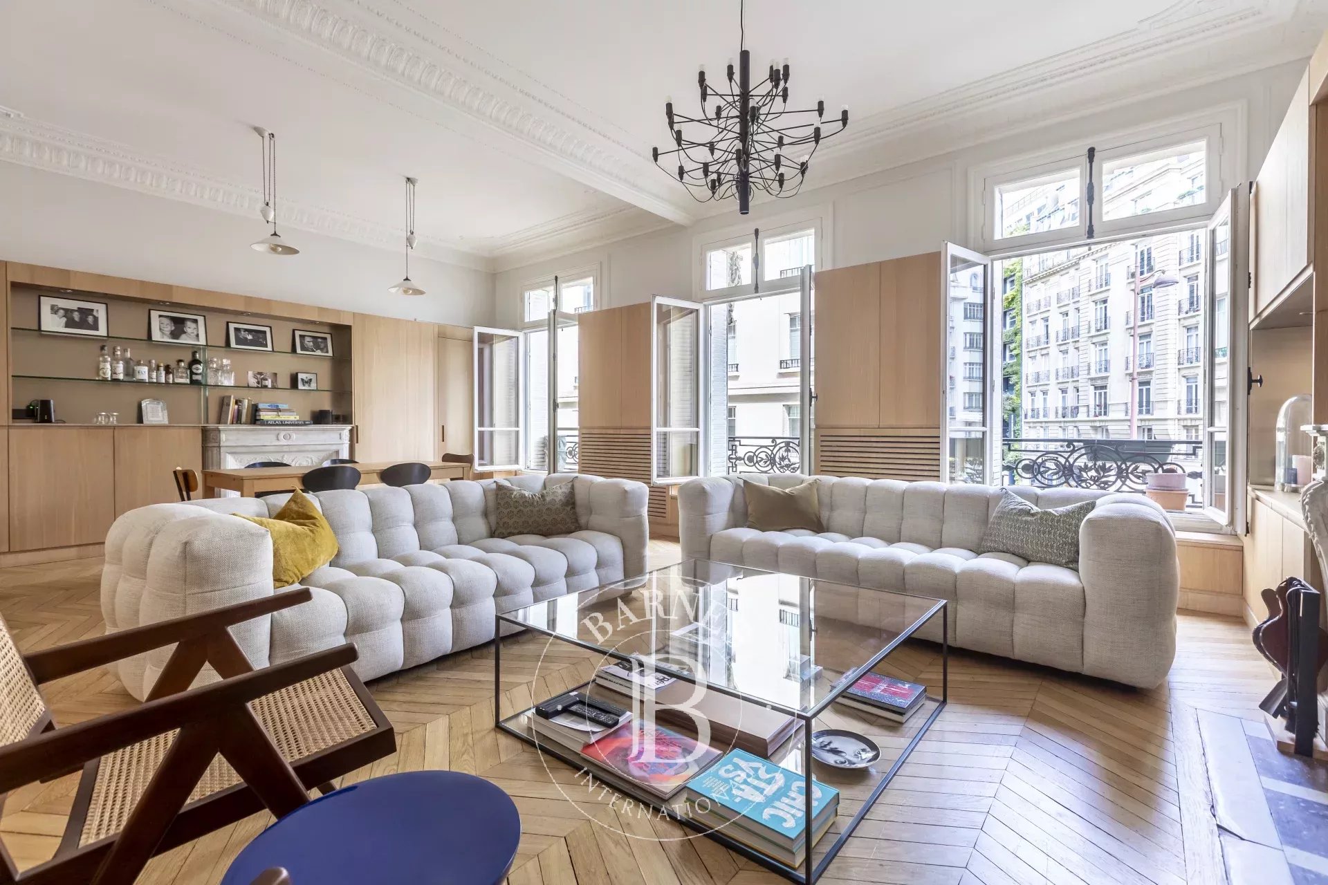 Apartment Paris 75016  -  ref 85017728 (picture 1)