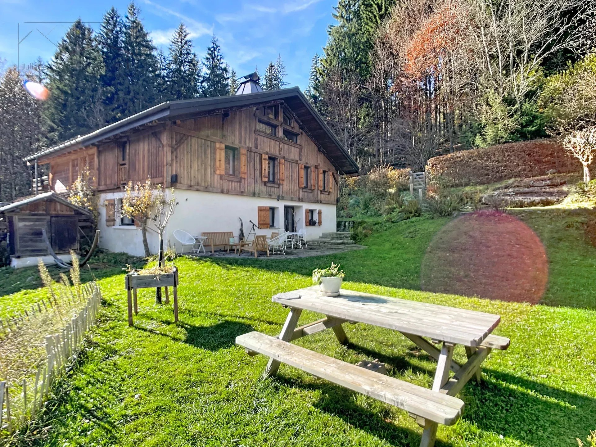Photo of Semi-detached farmhouse with lots of character