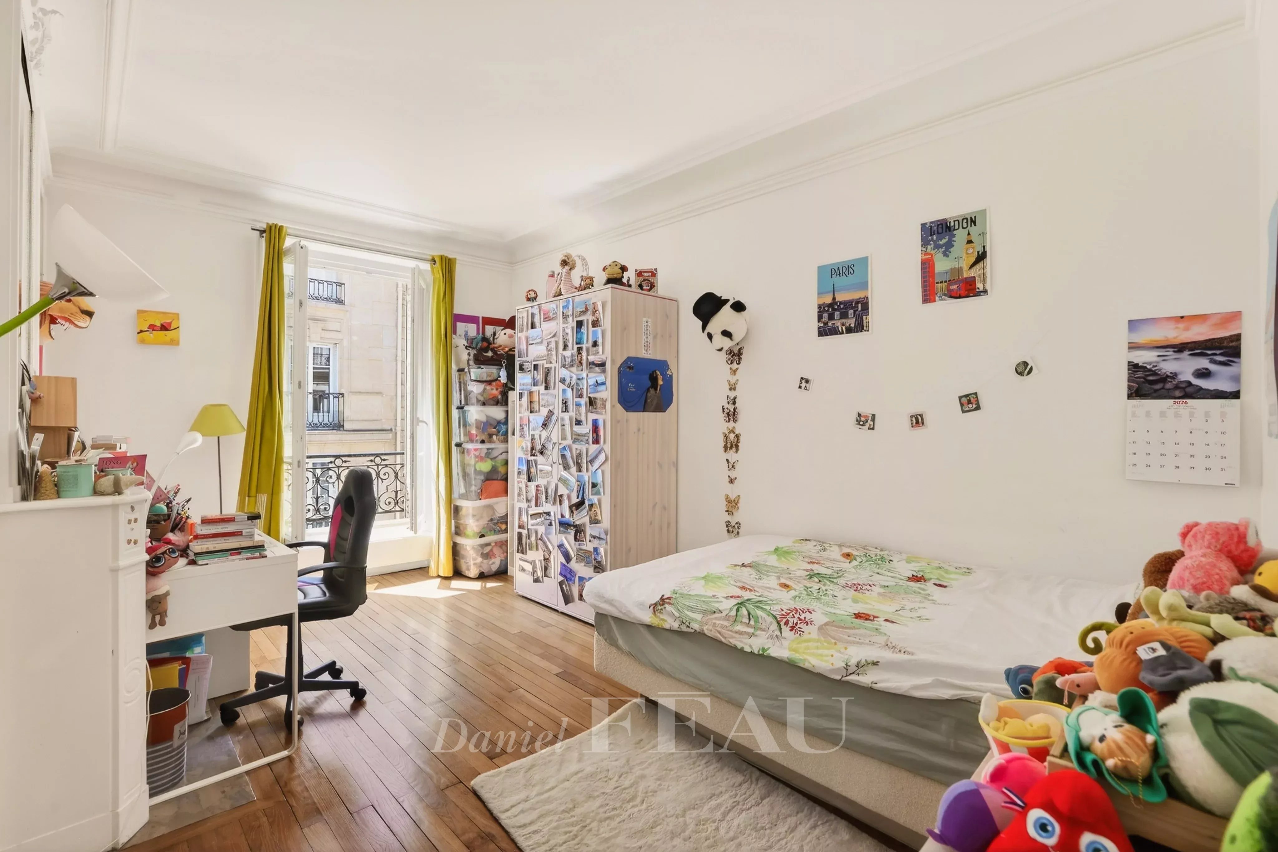 Sale Apartment Paris 15th