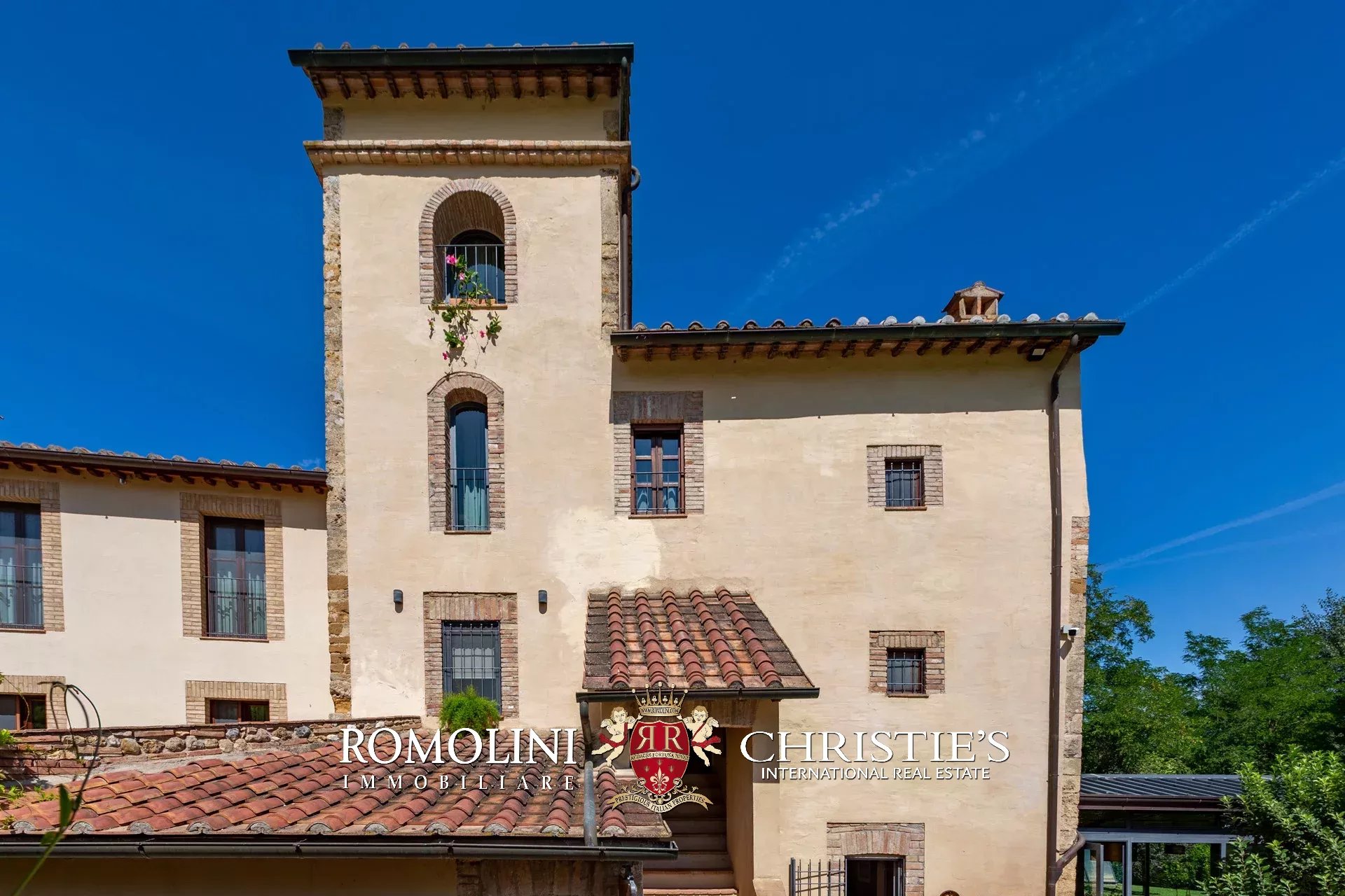16 Bedroom Villa/Townhouse's Image 50