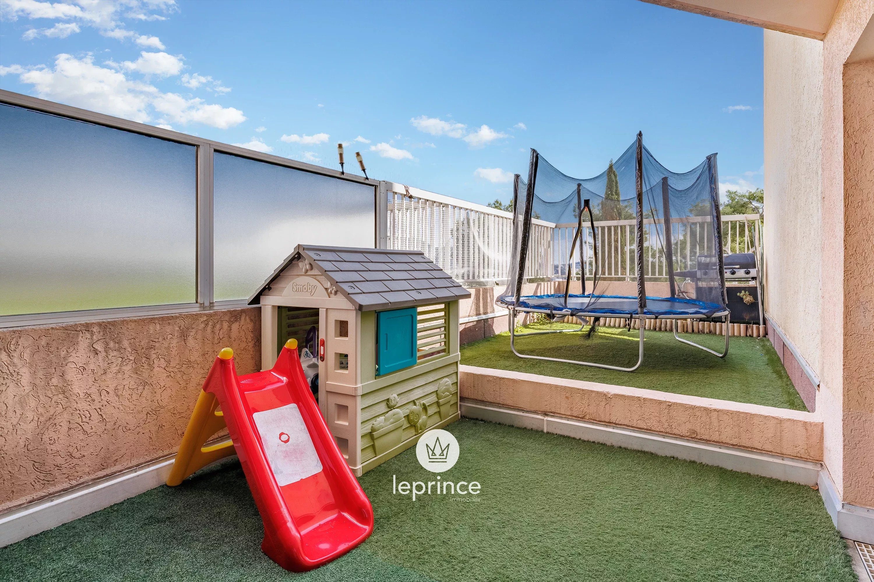 Agence immobilière de 