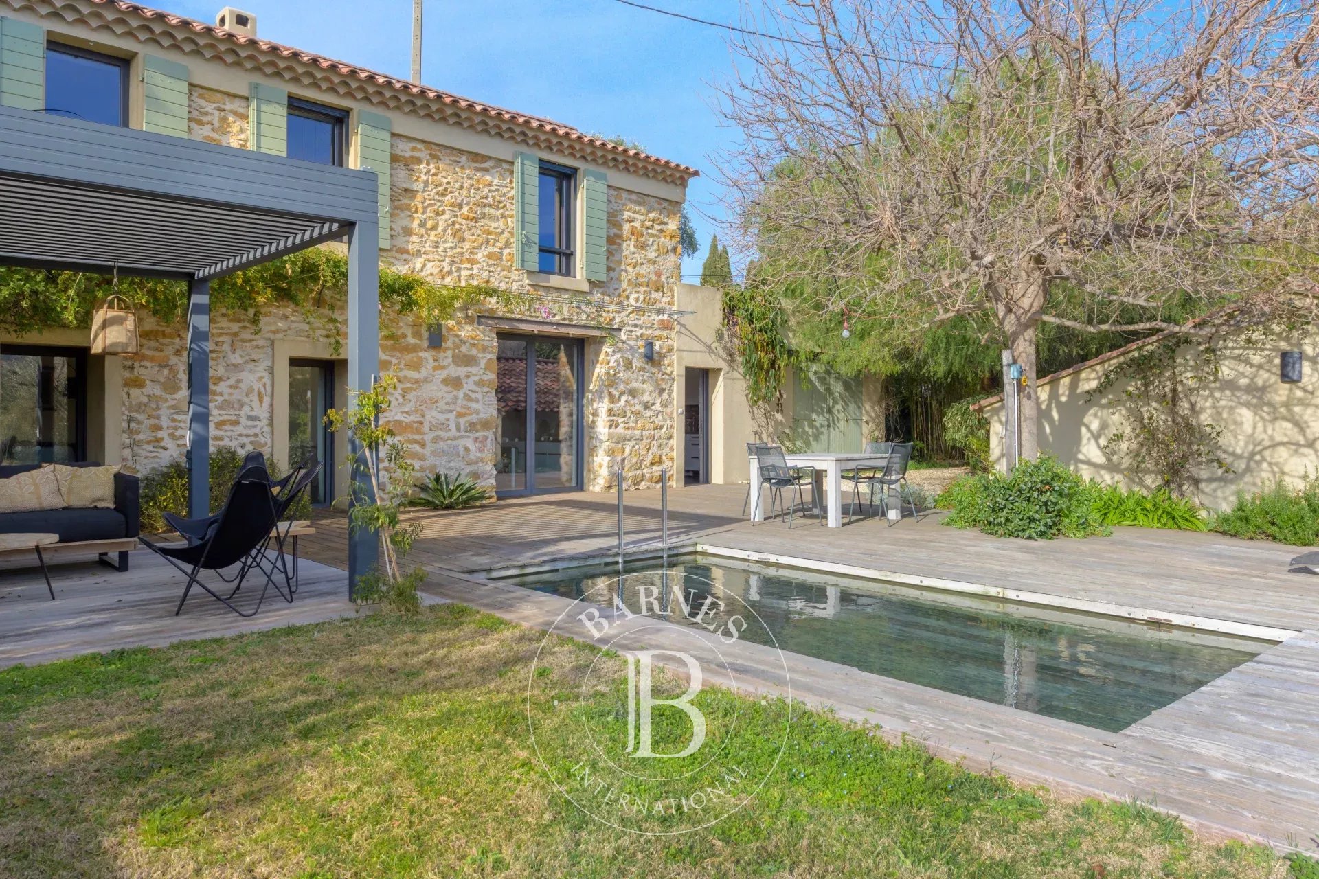 Ev Saint-Cyr-sur-Mer