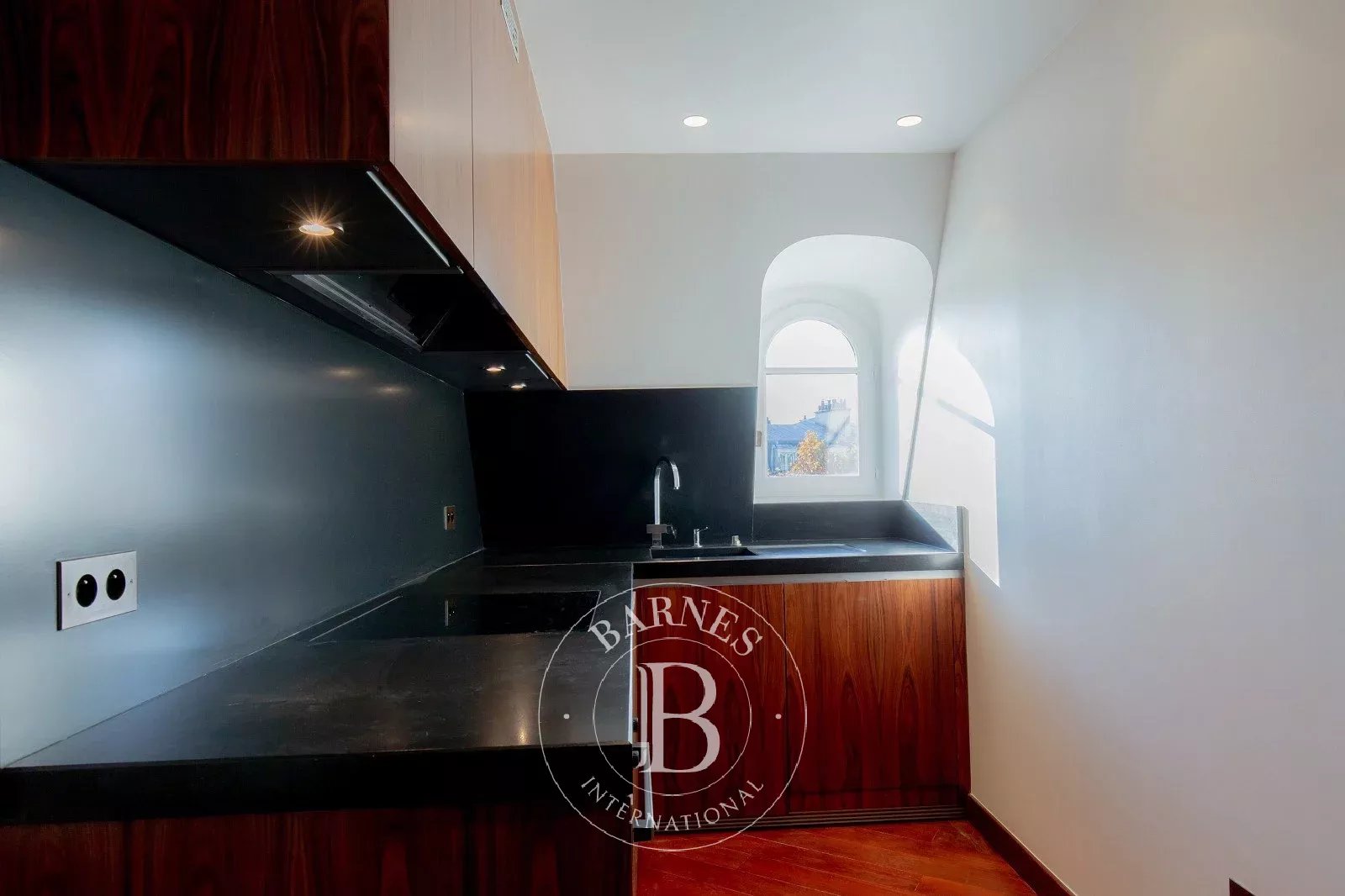 Daire Paris 16ème - picture 12