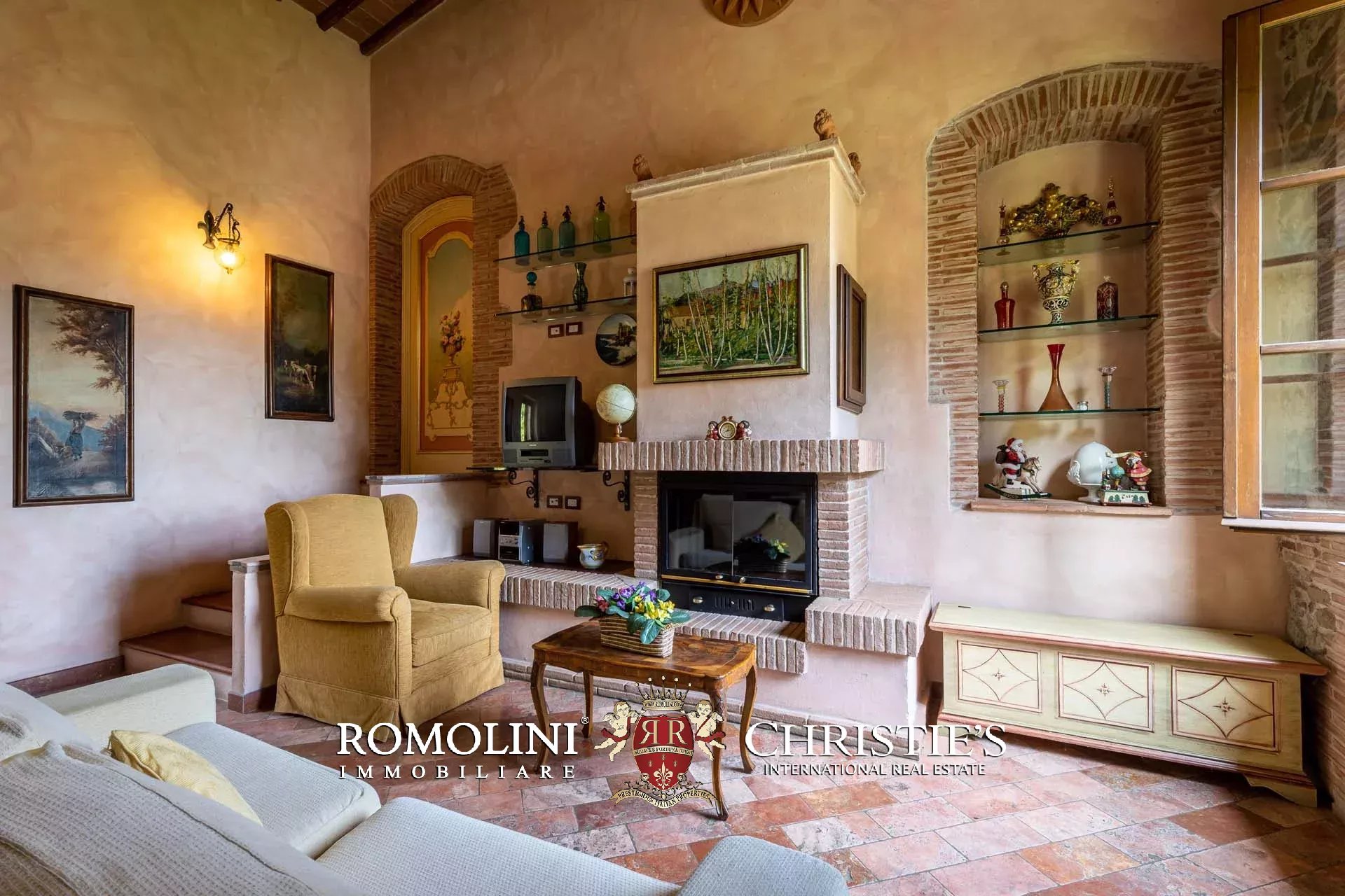 12 Bedroom Villa/Townhouse's Image 60