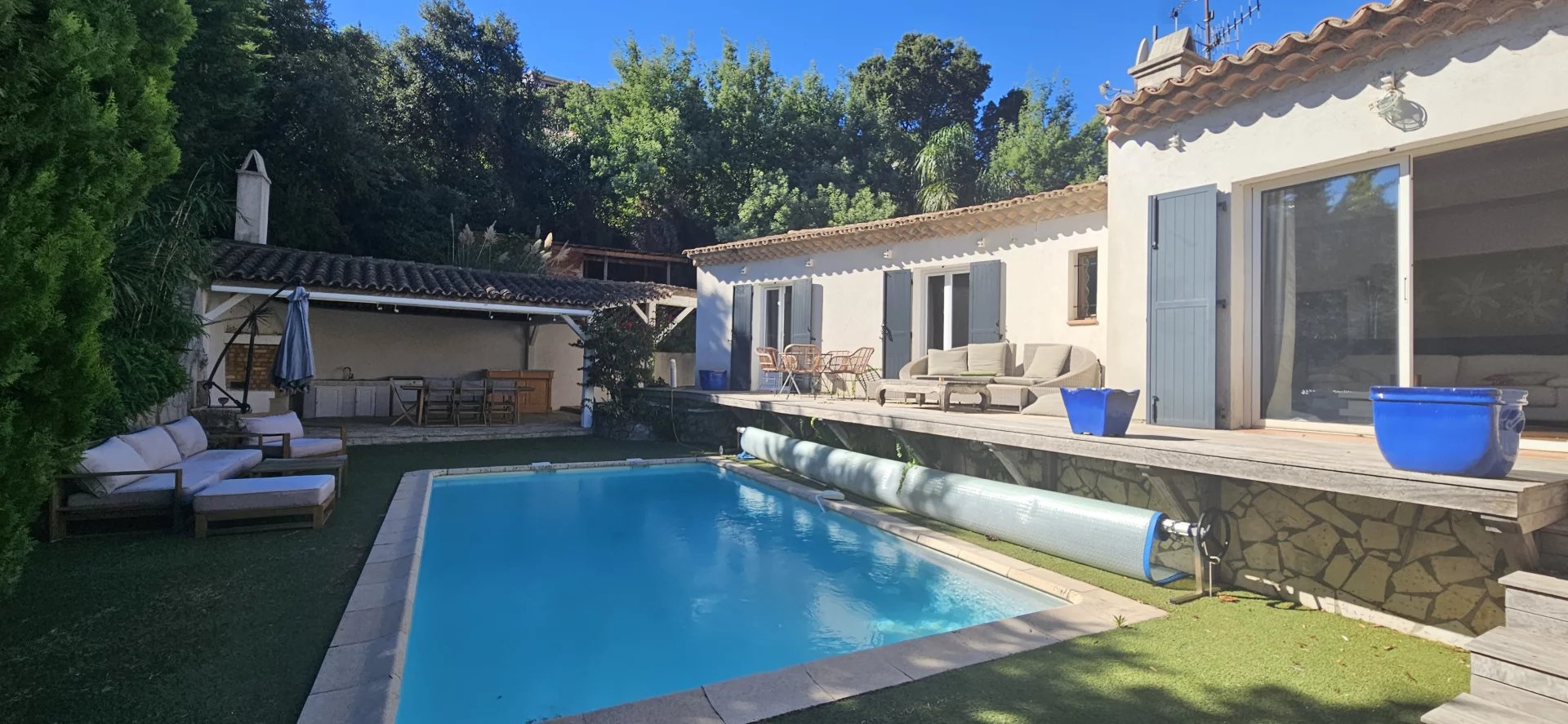 Achat Maison T6 à Cavalaire-sur-Mer (83240) - 145m²