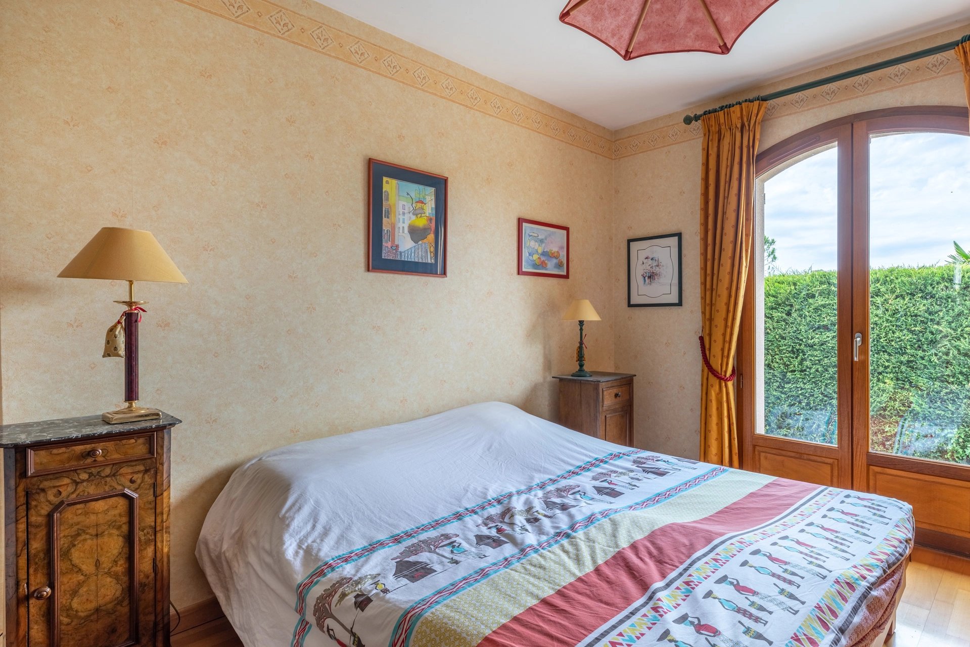 Belle villa de 147 m²  avec piscine à Chasselay (69380)