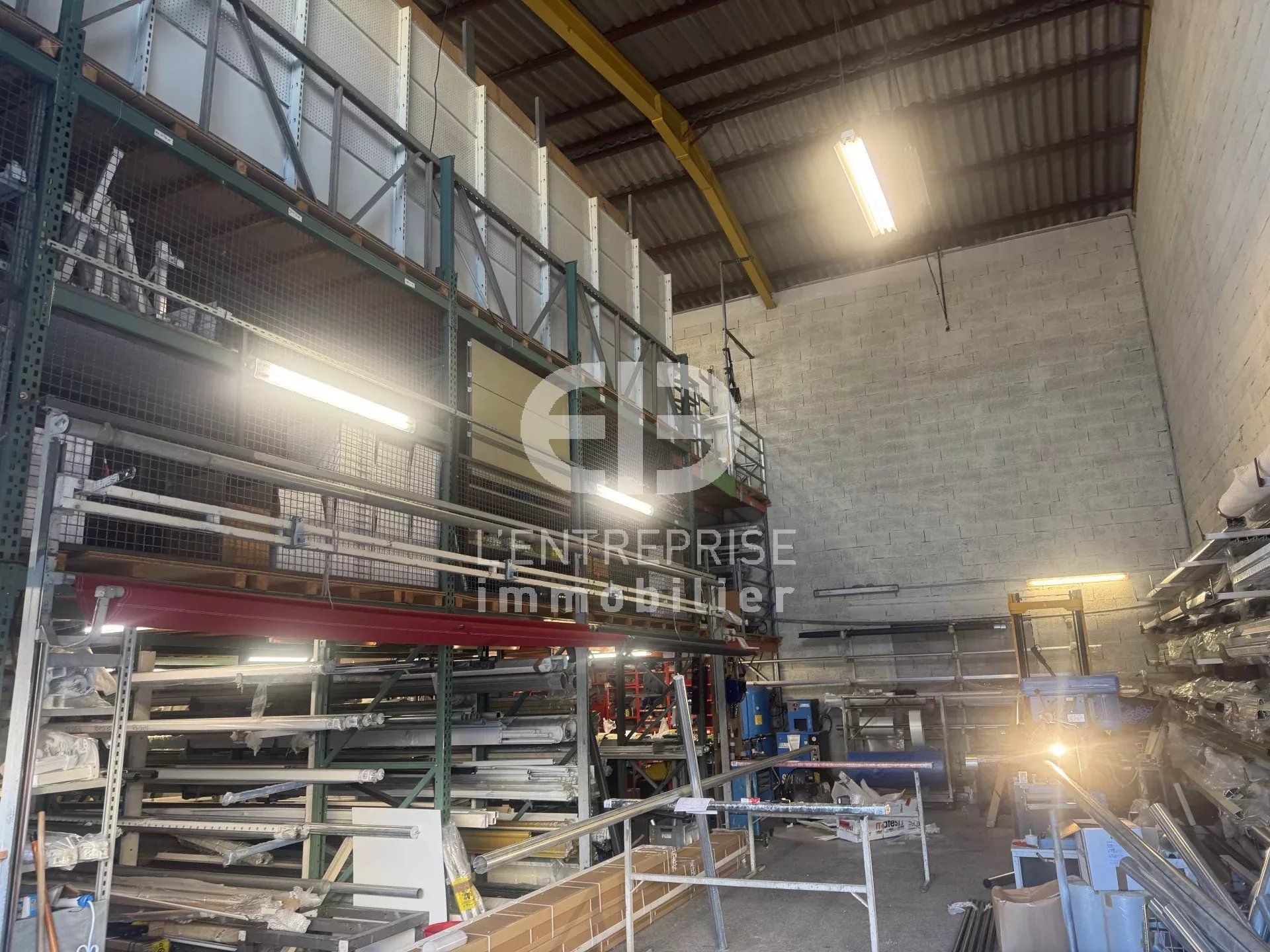 Location Entrepôt Saint-Laurent-du-Var