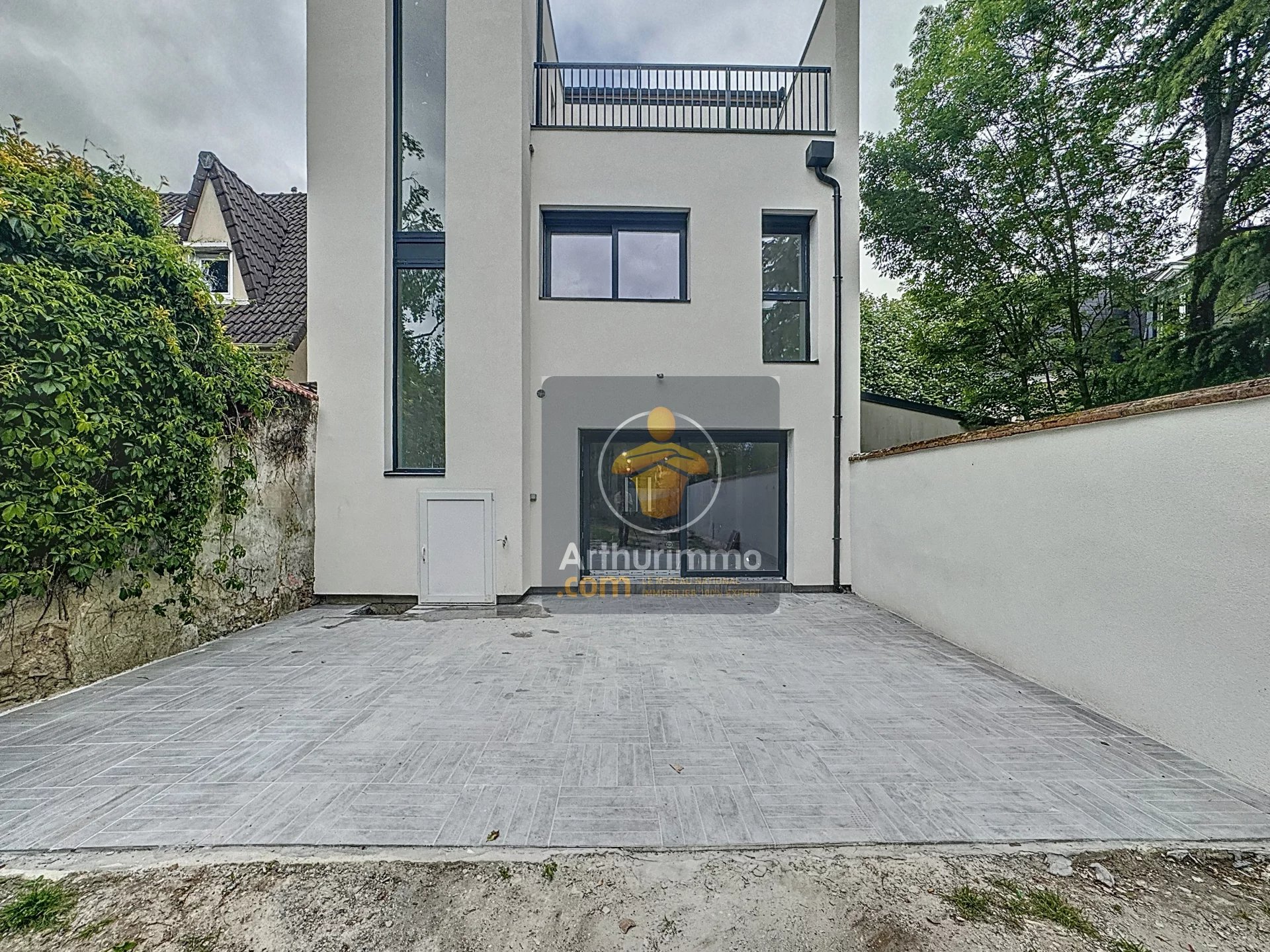 Agence immobilière de EURL HADJADJ IMMOBILIER