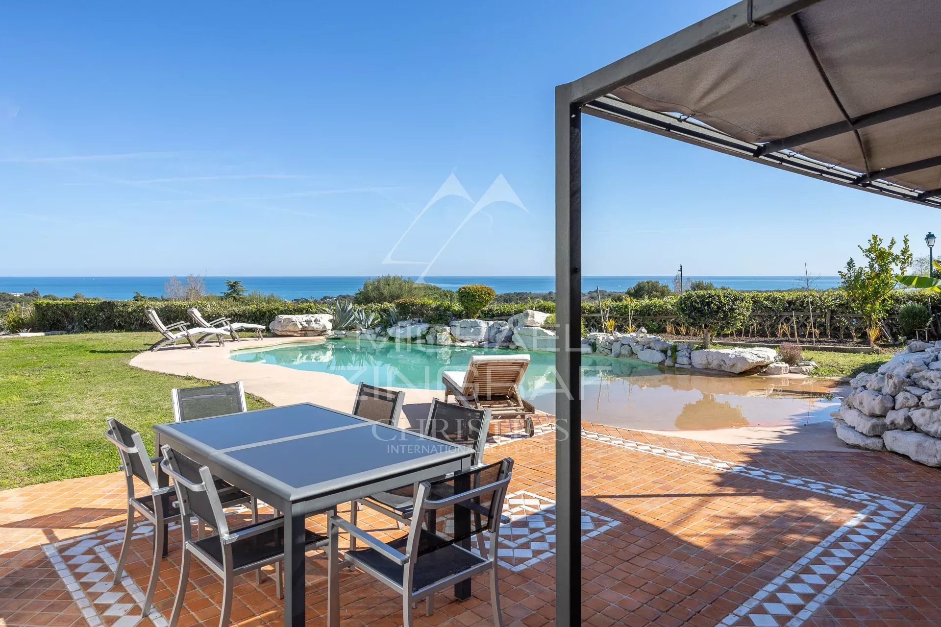 5 Bedroom Villa/Townhouse's Image 6