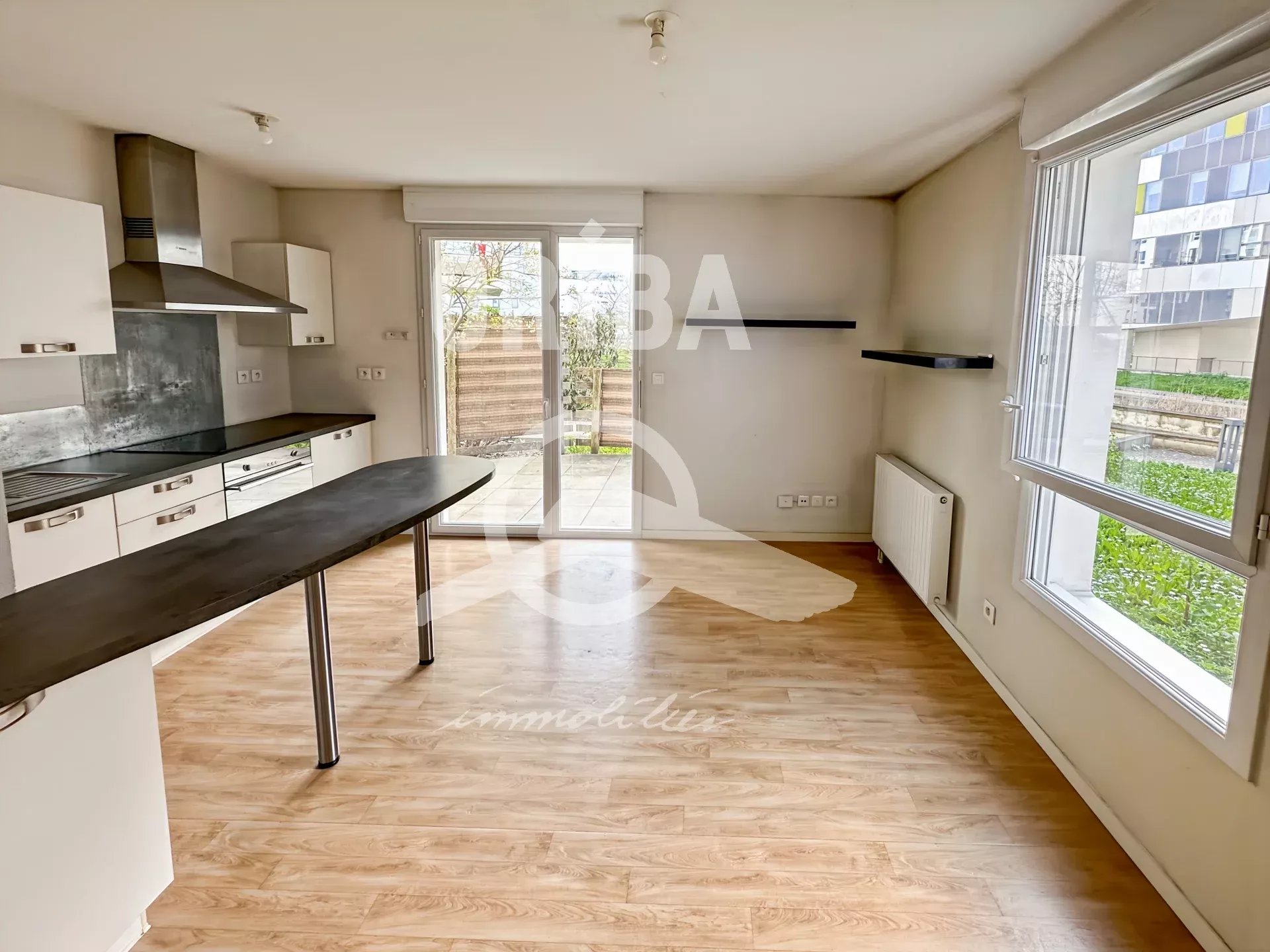 Appartement type 3 terrasse parking . Beaulieu