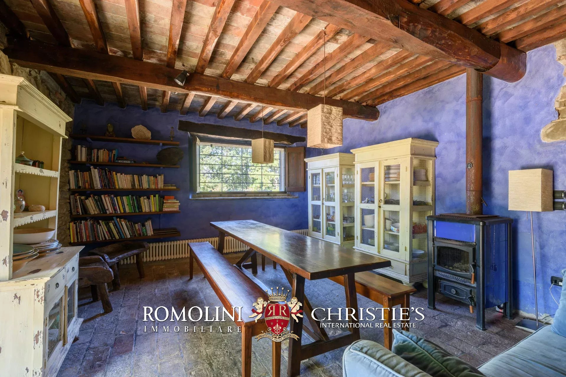5 Bedroom Villa/Townhouse's Image 30