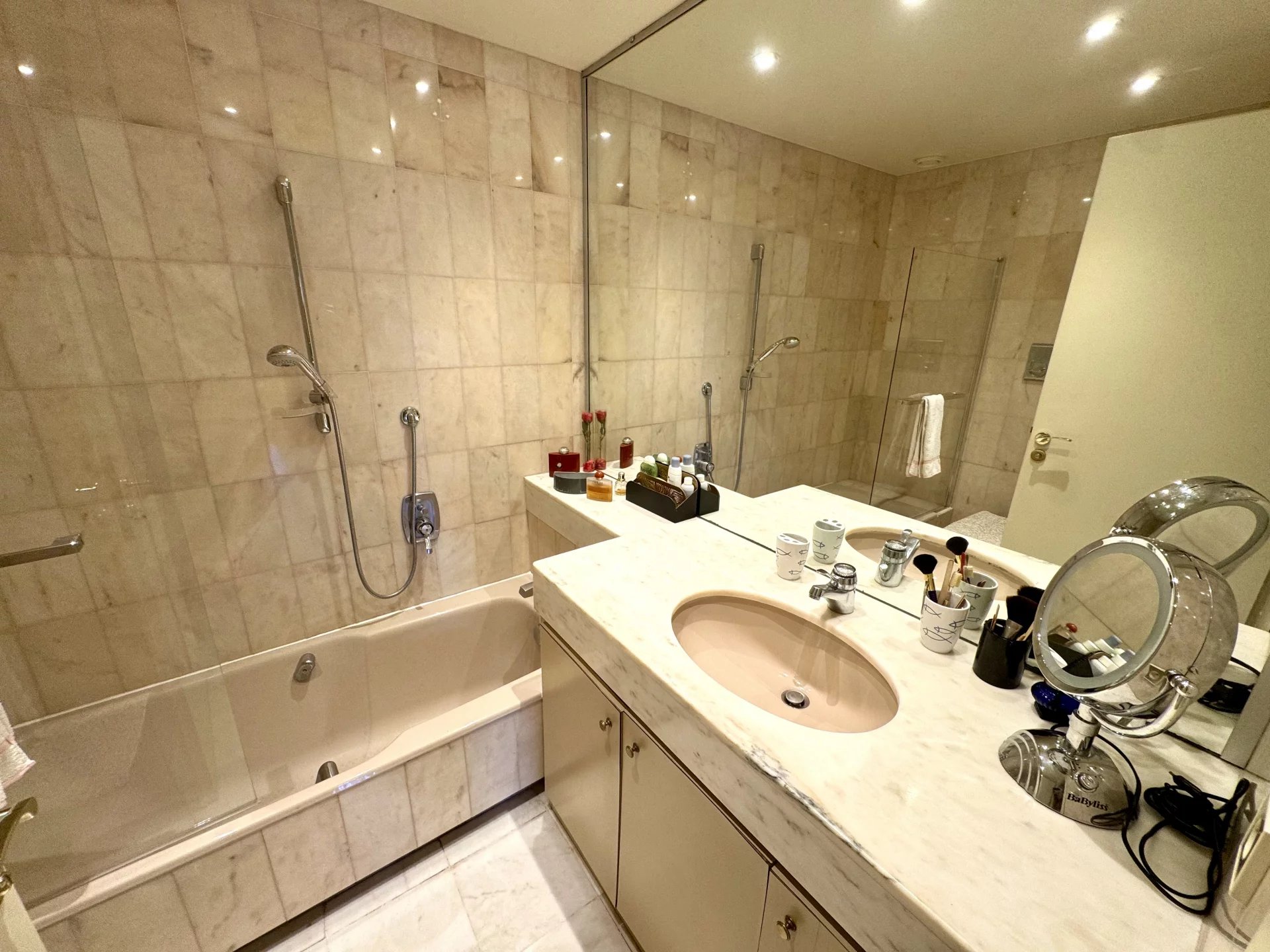 Cannes Basse Californie vente 3 pièces résidence standing