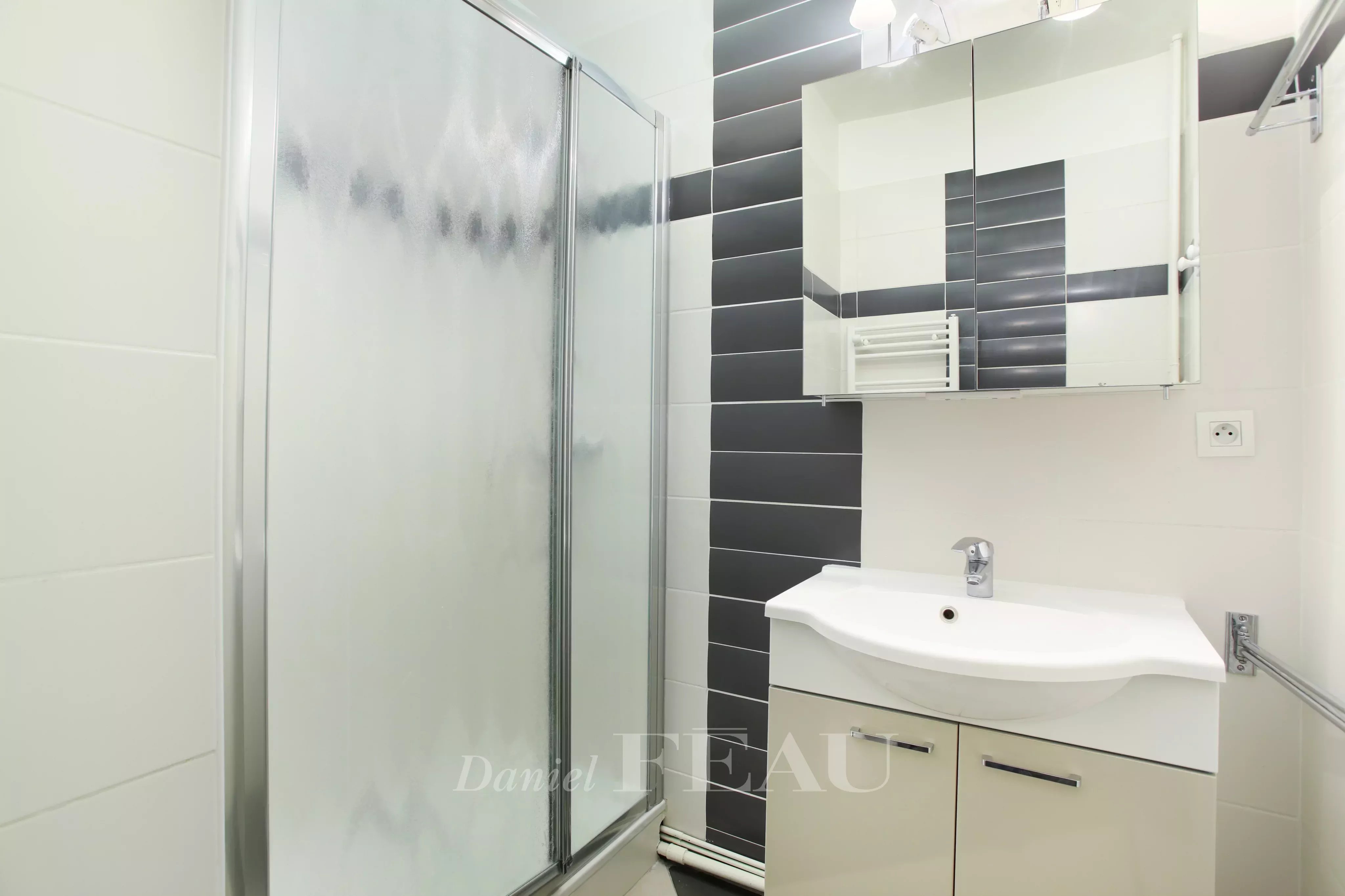 Rental Apartment Paris 16th