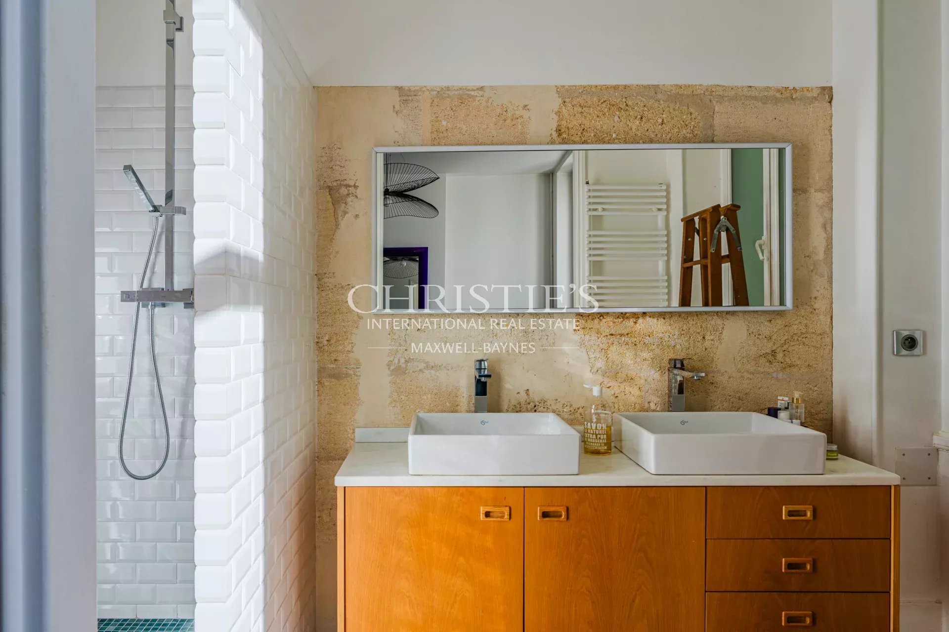 5 Bedroom Villa/Townhouse's Image 13