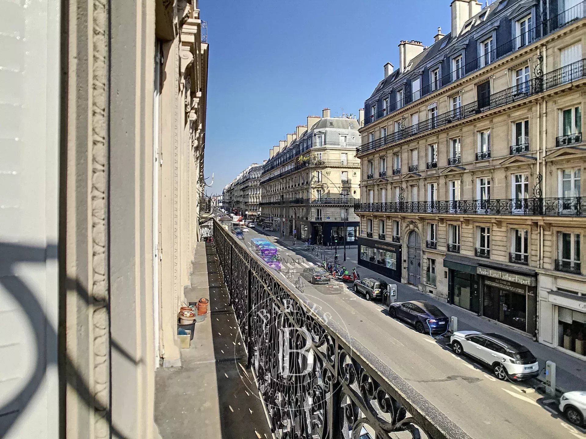 Daire Paris 8ème - picture 12