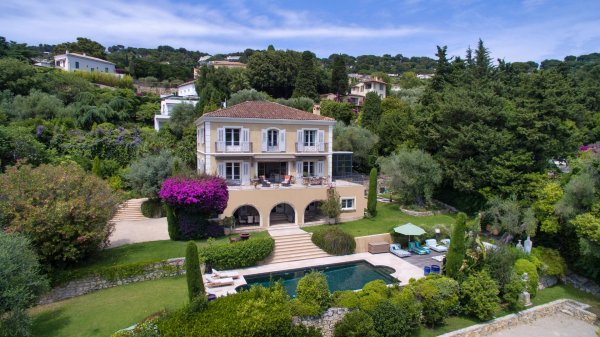 Belle Époque Luxury Villa in Cannes Californie | Family Estate — photo 1