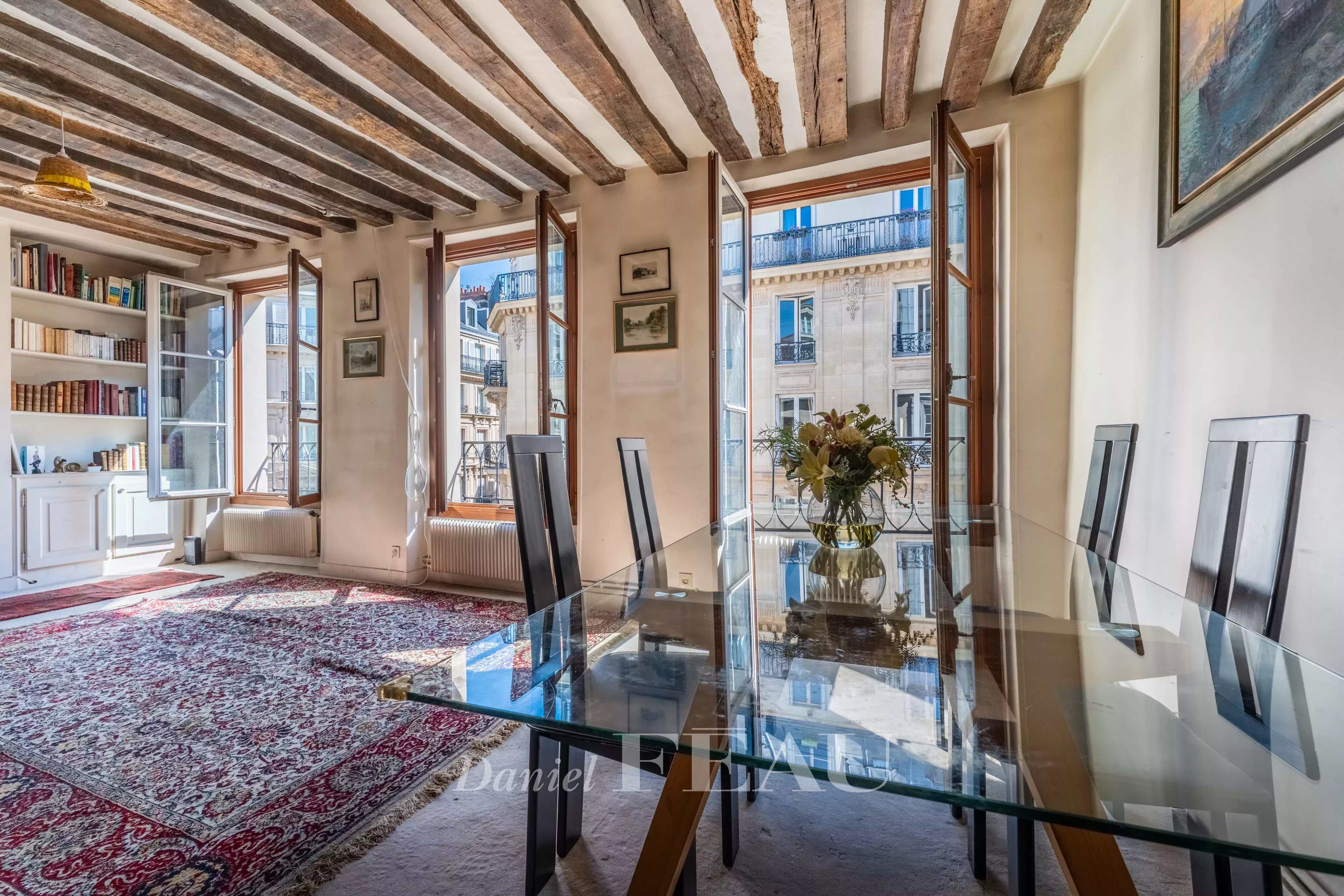 Sale Apartment Paris 7th