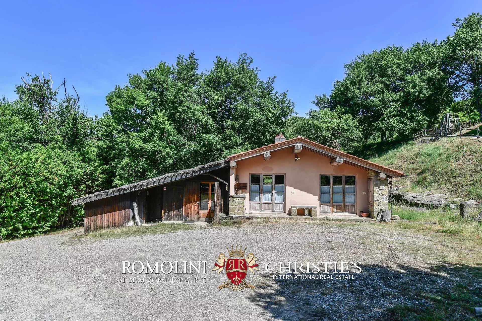 16 Bedroom Vineyard's Image 48