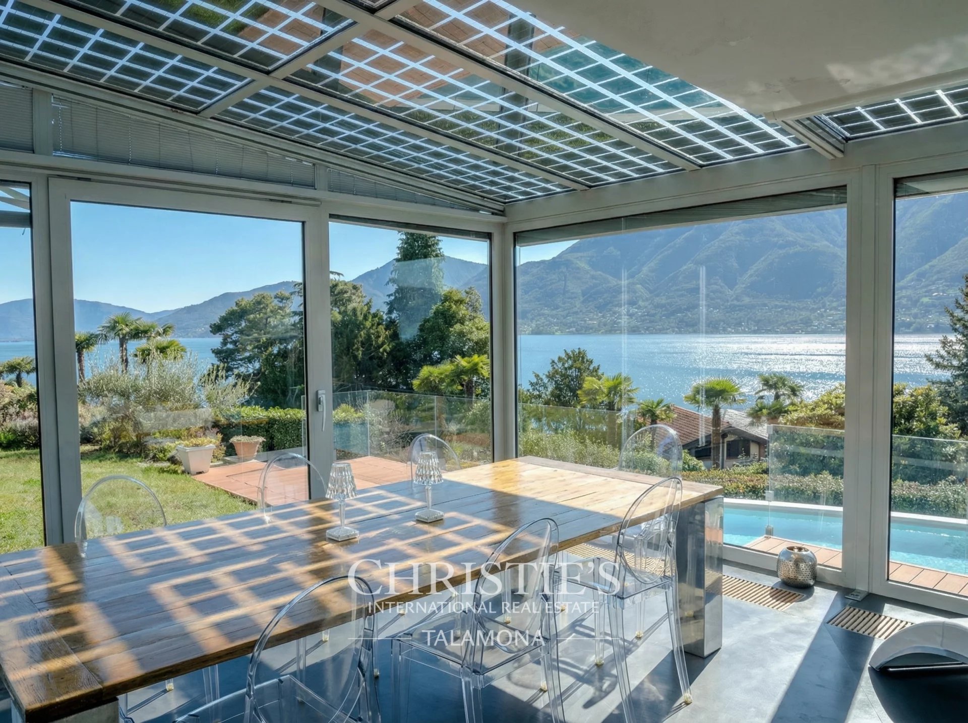 4 Bedroom Villa/Townhouse's Image 5