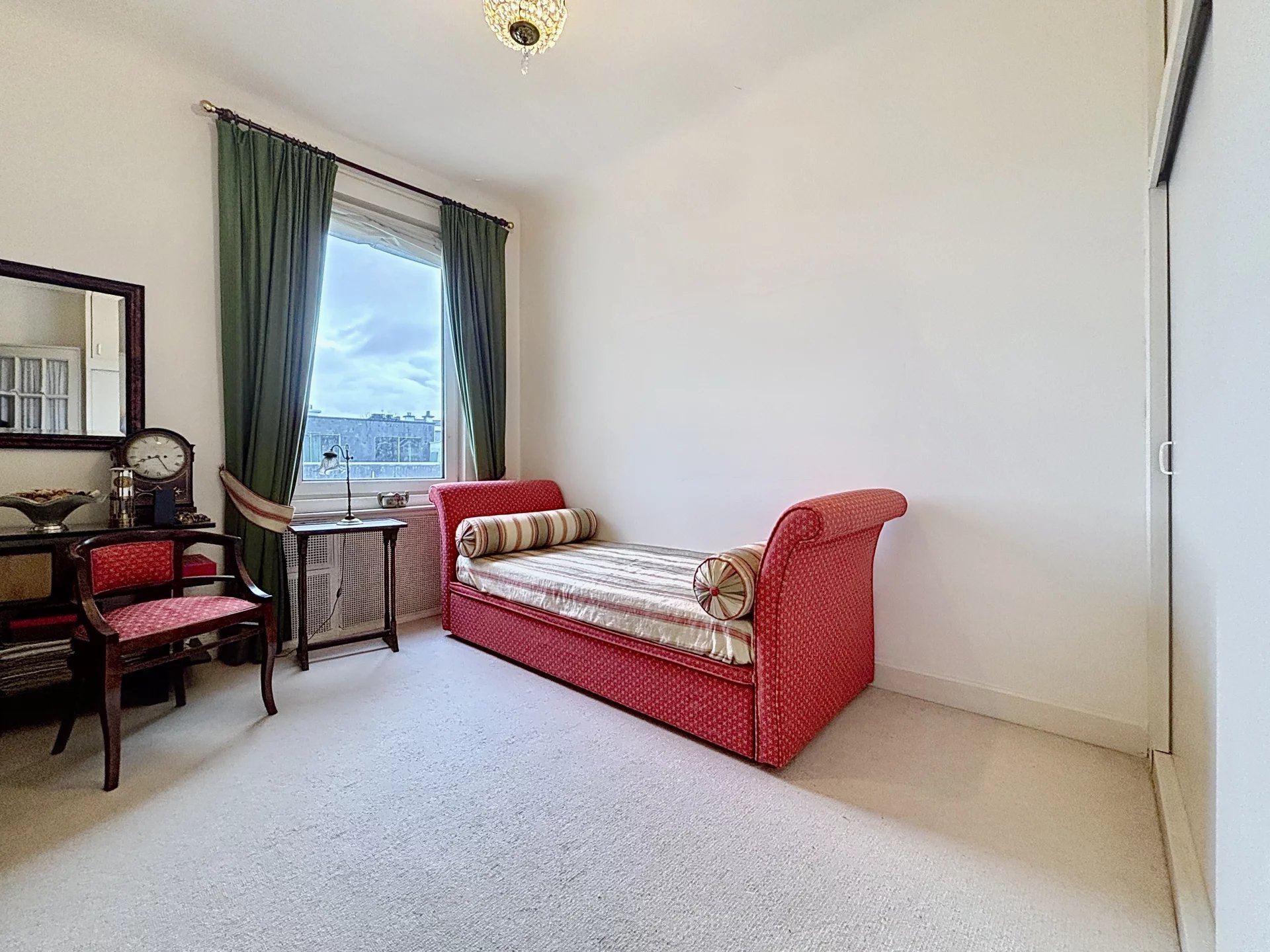 Étangs d’Ixelles – Élégant appartement, vue exceptionnelle