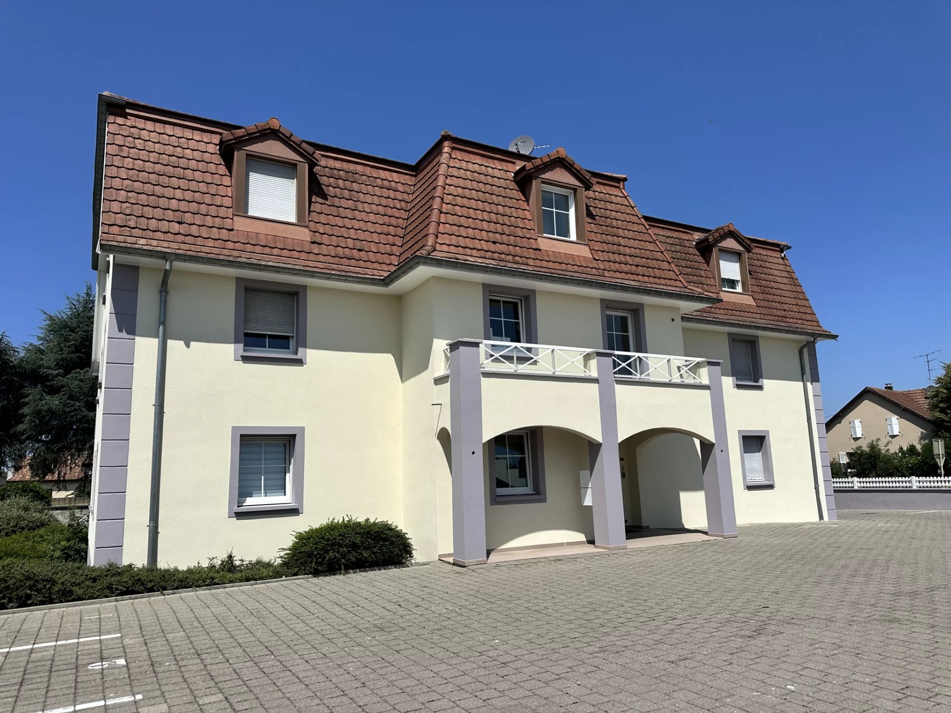 APPARTEMENT T1 MEUBLÉ