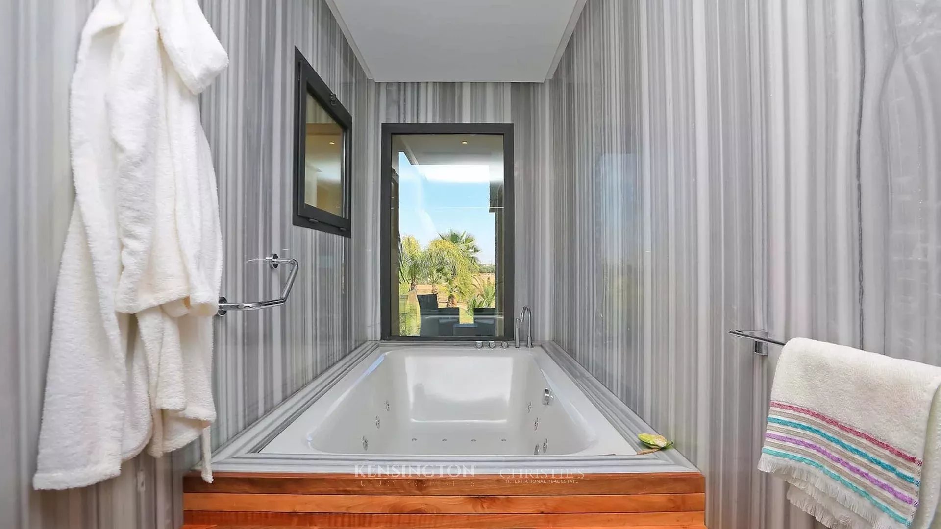 5 Bedroom Villa/Townhouse's Image 19