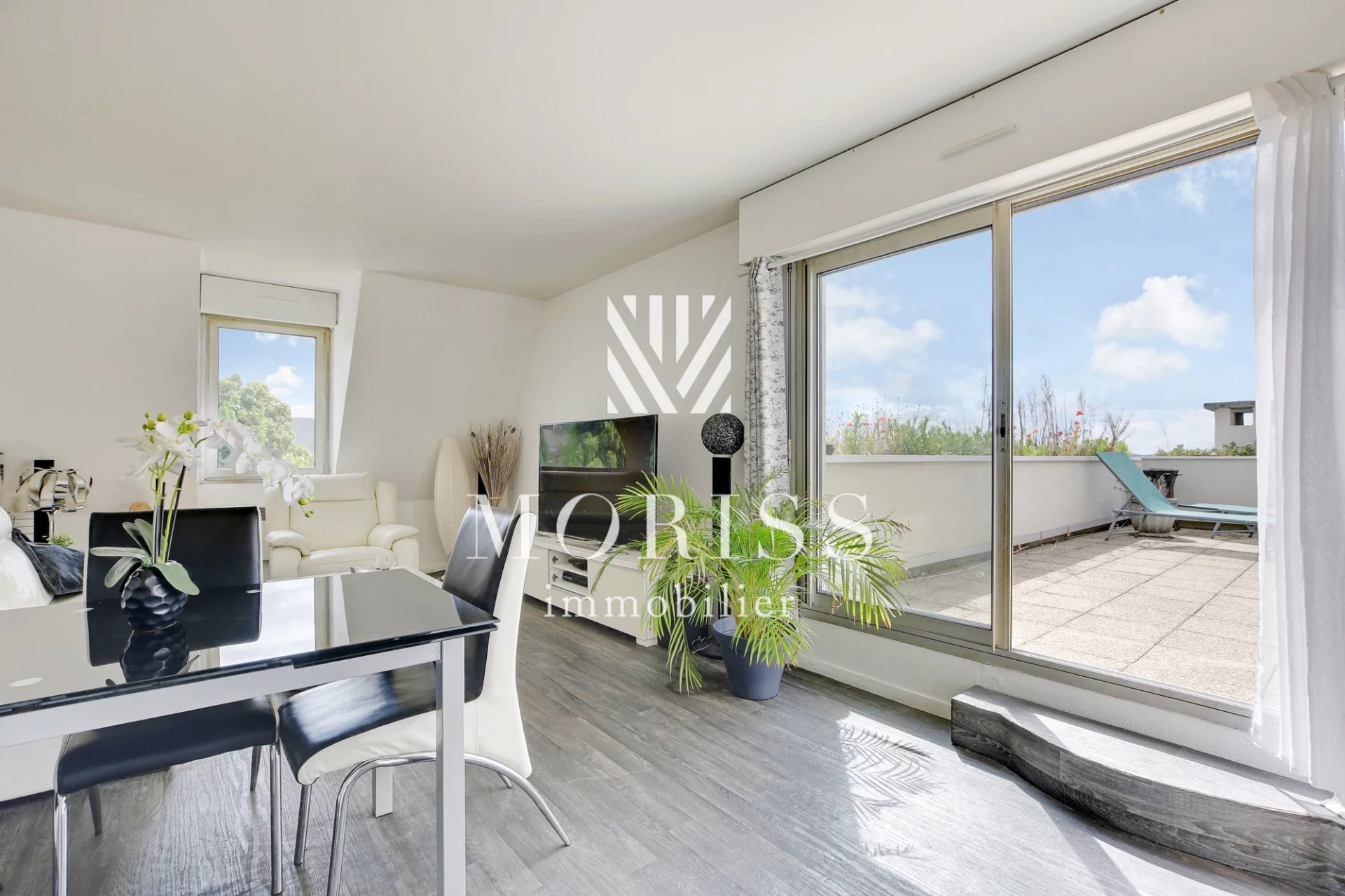 Agence immobilière de 