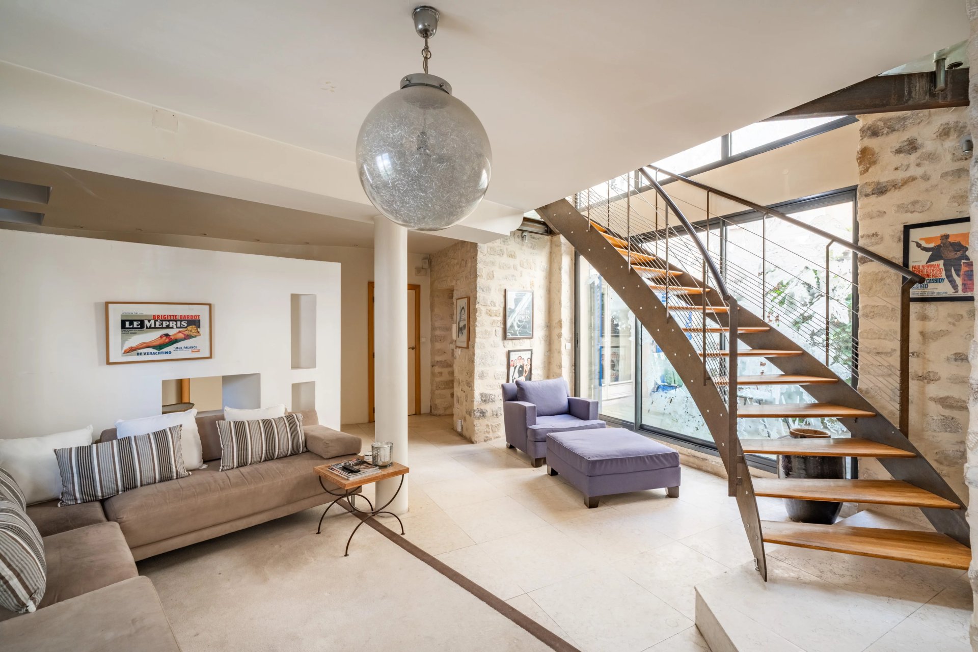 4 Bedroom Villa/Townhouse's Image 5