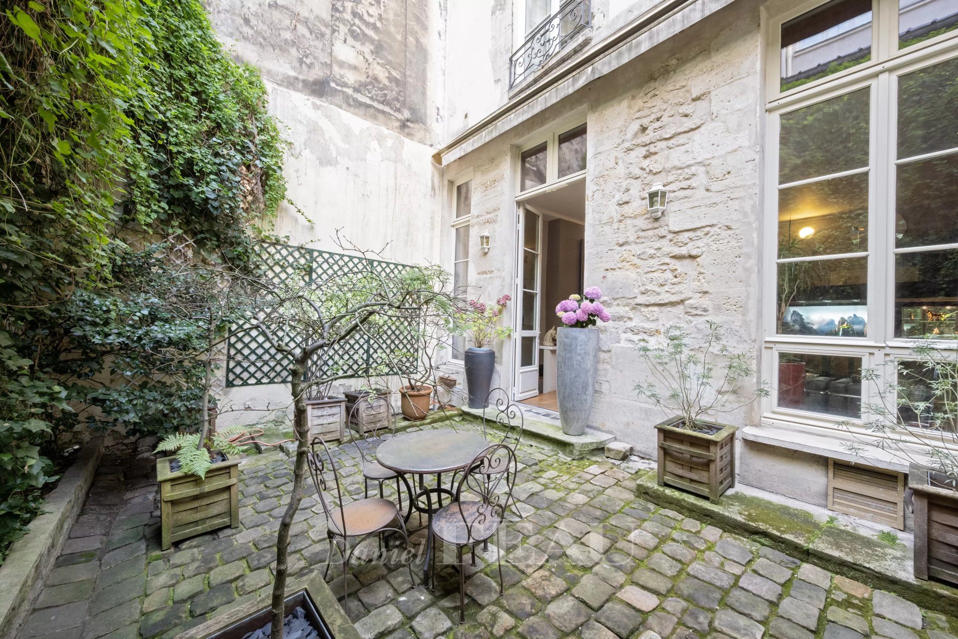 1 Bedroom Apartment/Flat's Image 4