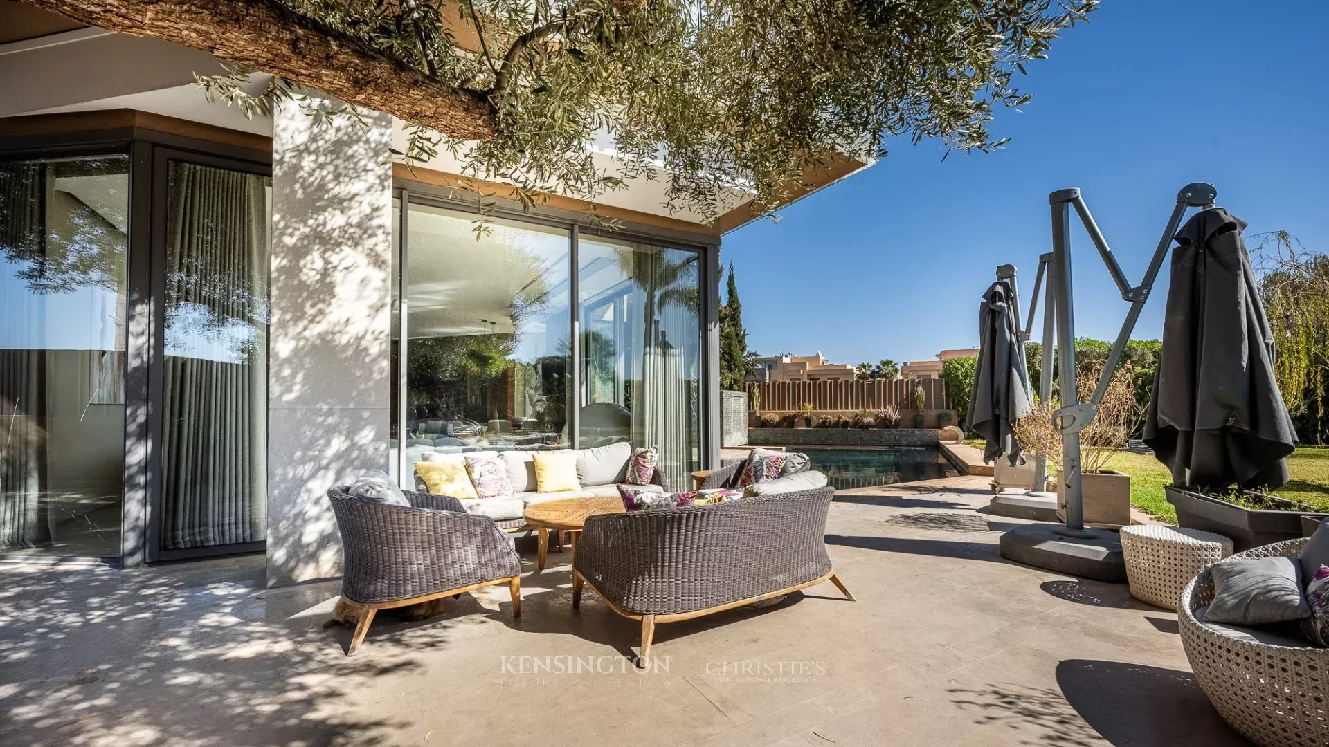 4 Bedroom Villa/Townhouse's Image 4
