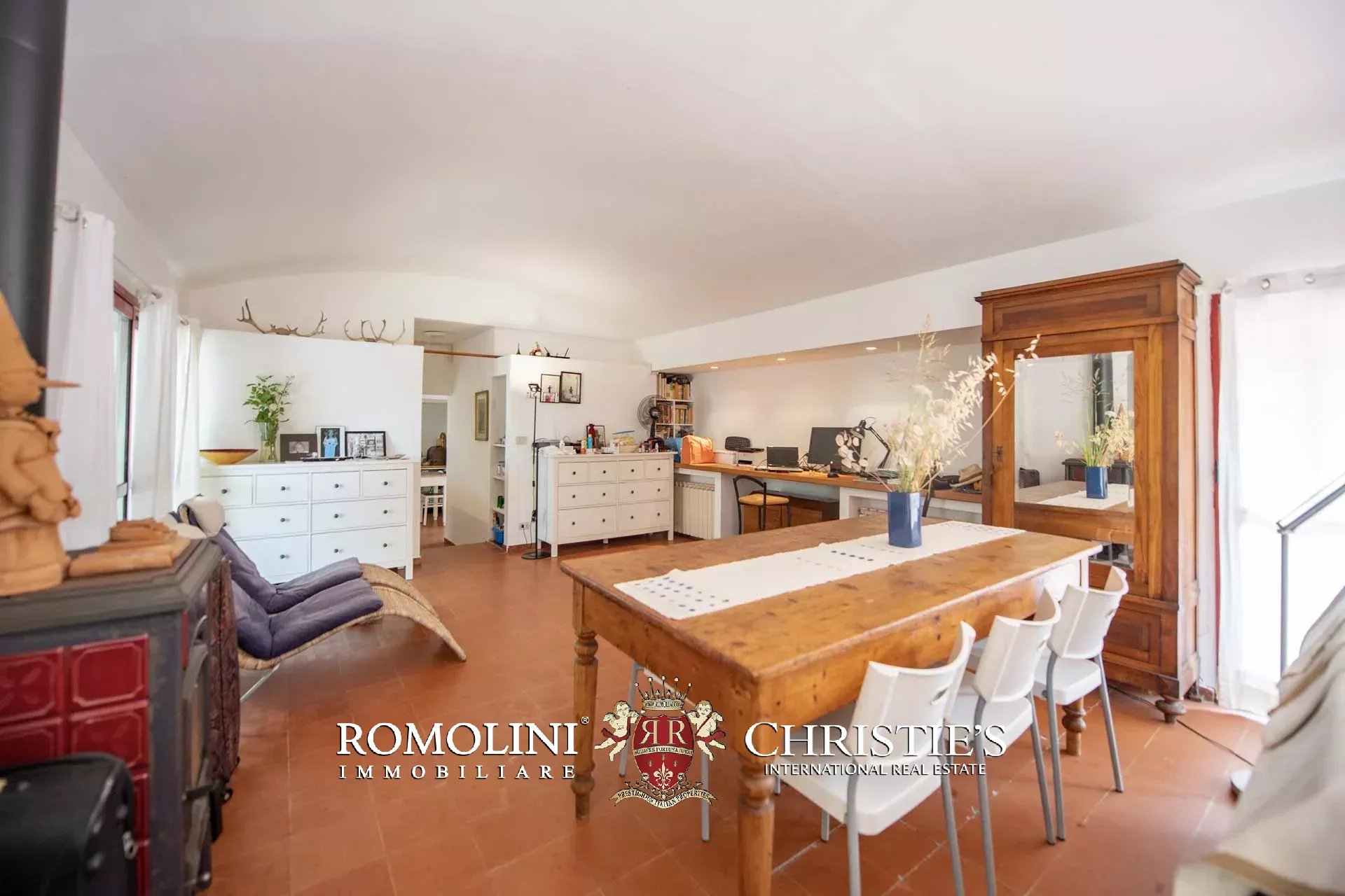 2 Bedroom Villa/Townhouse's Image 20