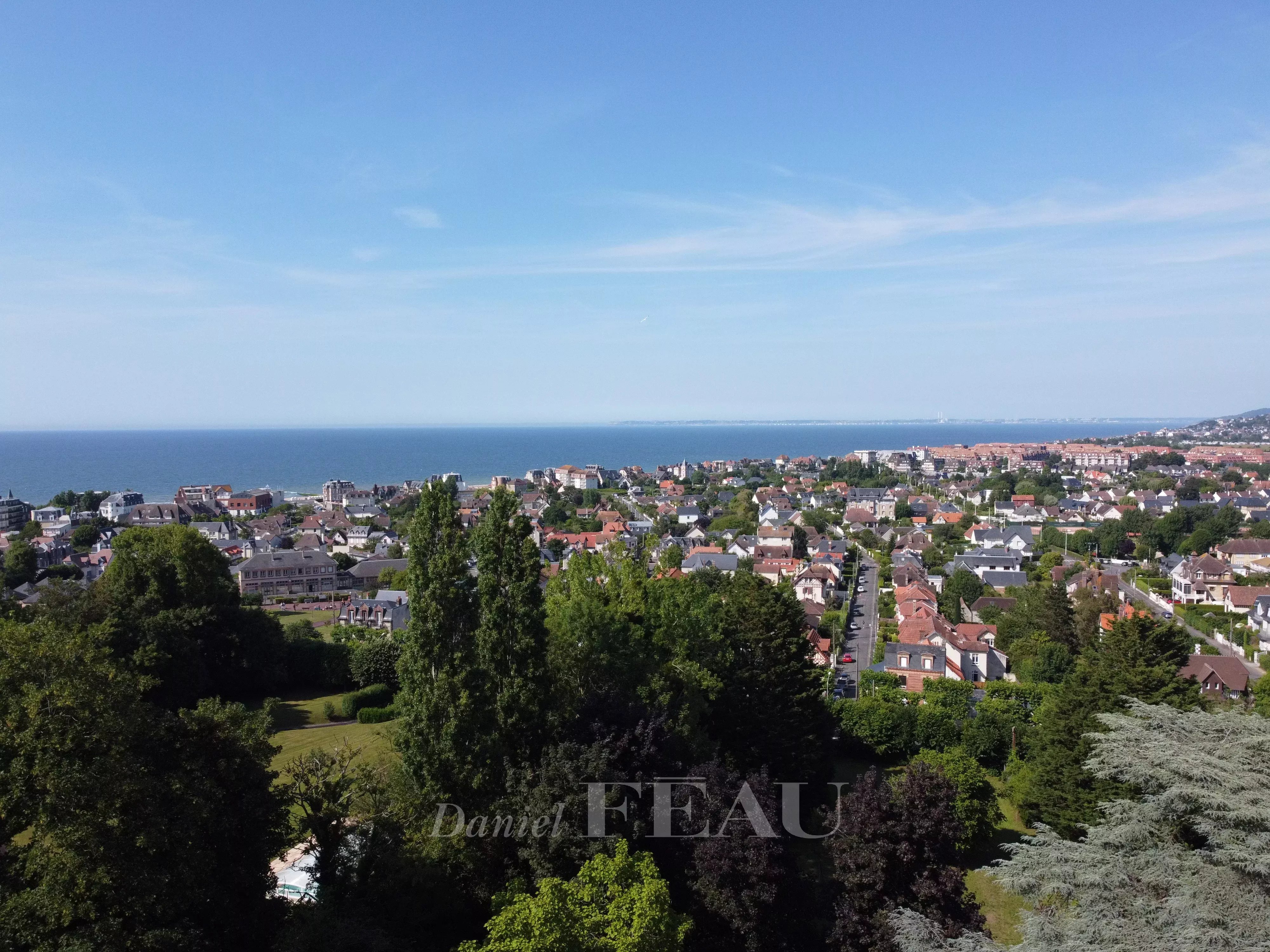 Sale Manor house Villers-sur-Mer