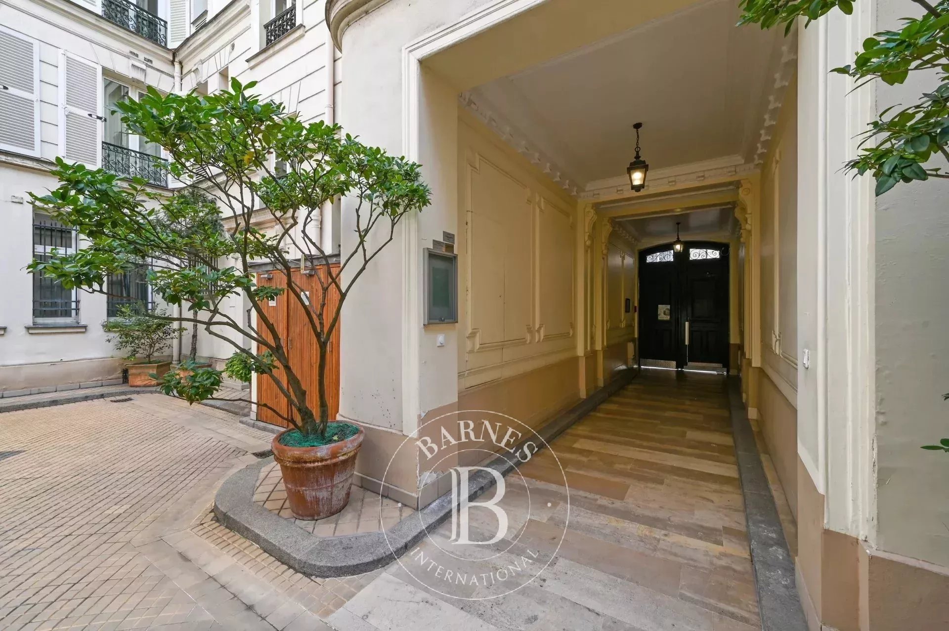 Daire Paris 7ème - picture 19