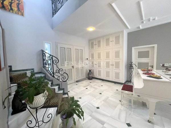 Villa for sale Auribeau-sur-Siagne with panoramic views — photo 7