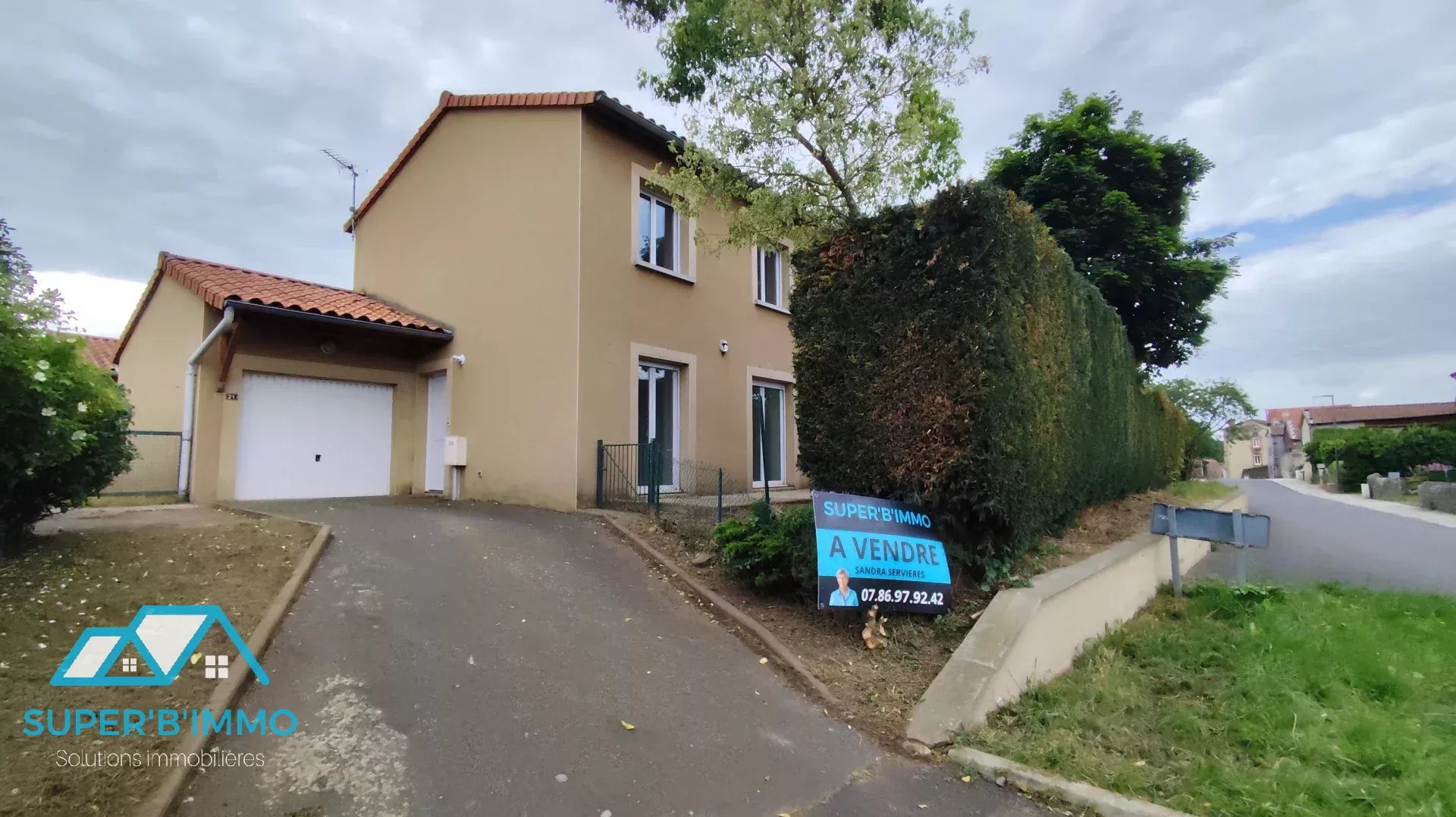 Agence immobilière de 