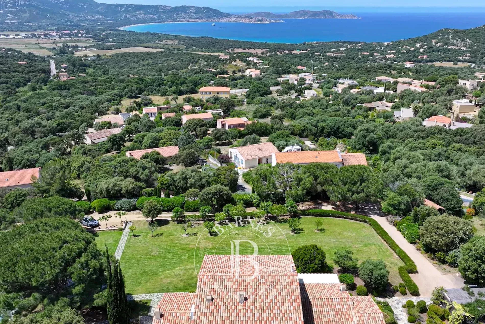 Lumio, 7 bedroom villa, swimming pool, panoramic sea view, close to the beach