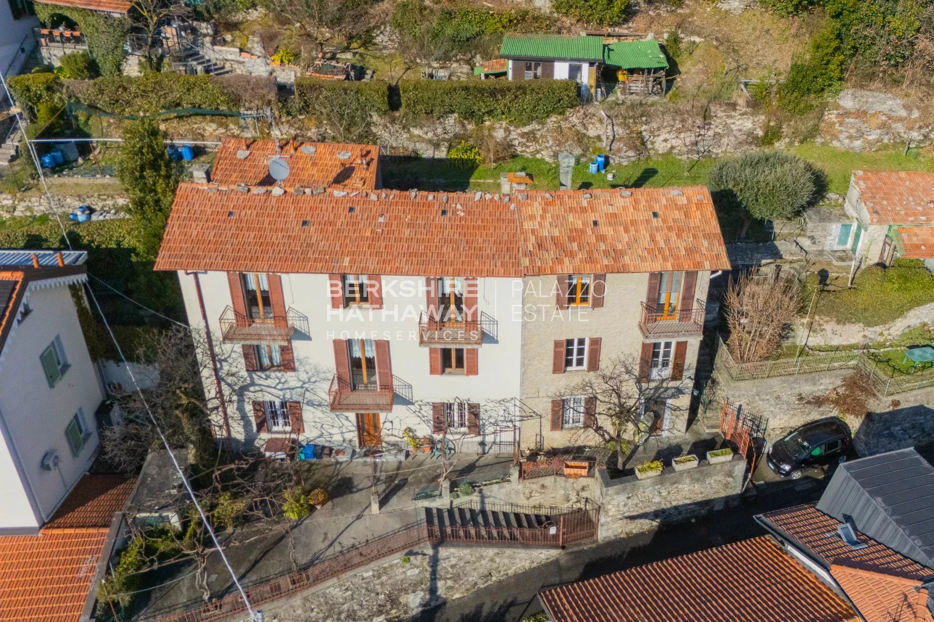 Casa a Cernobbio con vista lago e giardino