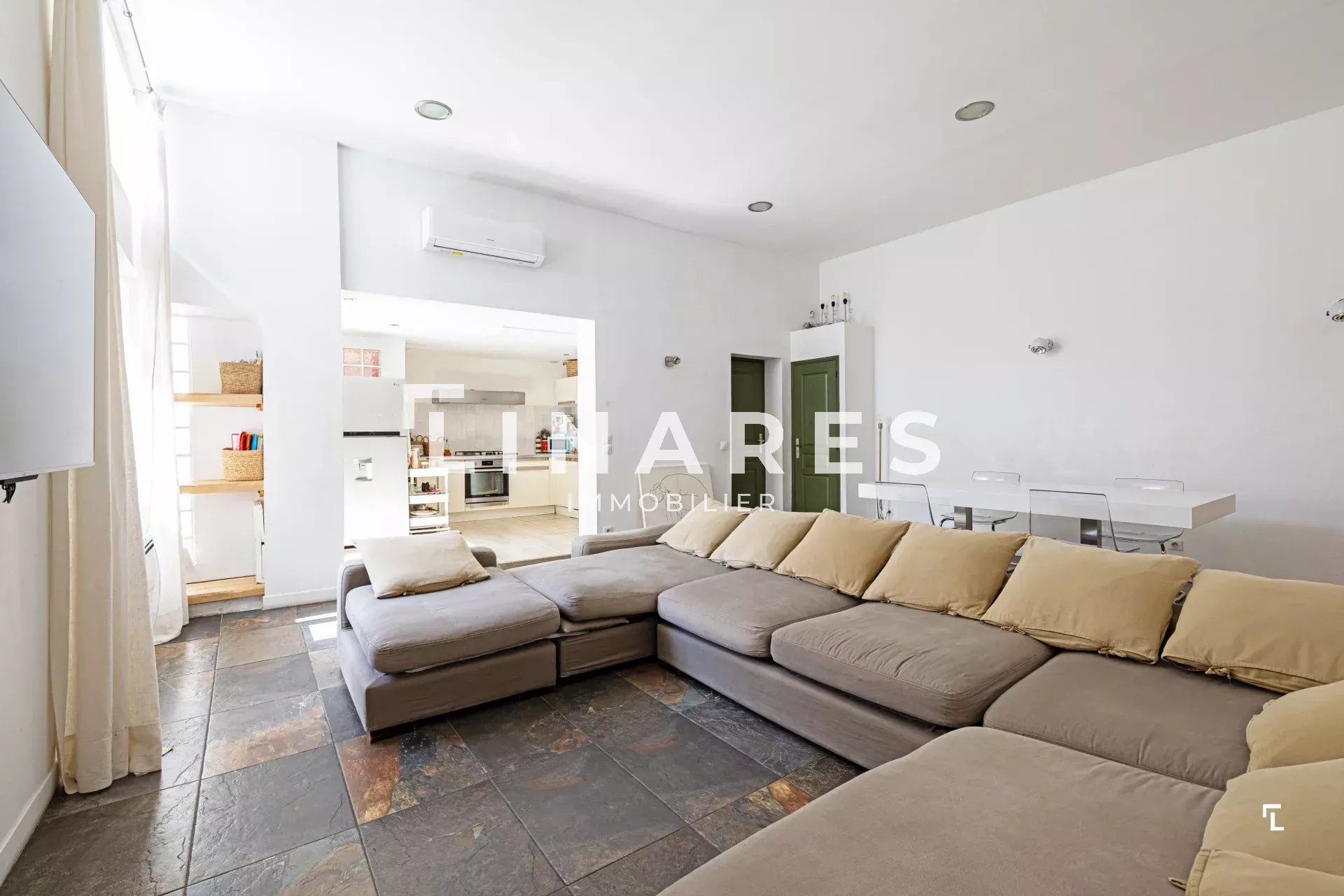 Sale Apartment Marseille 7ème