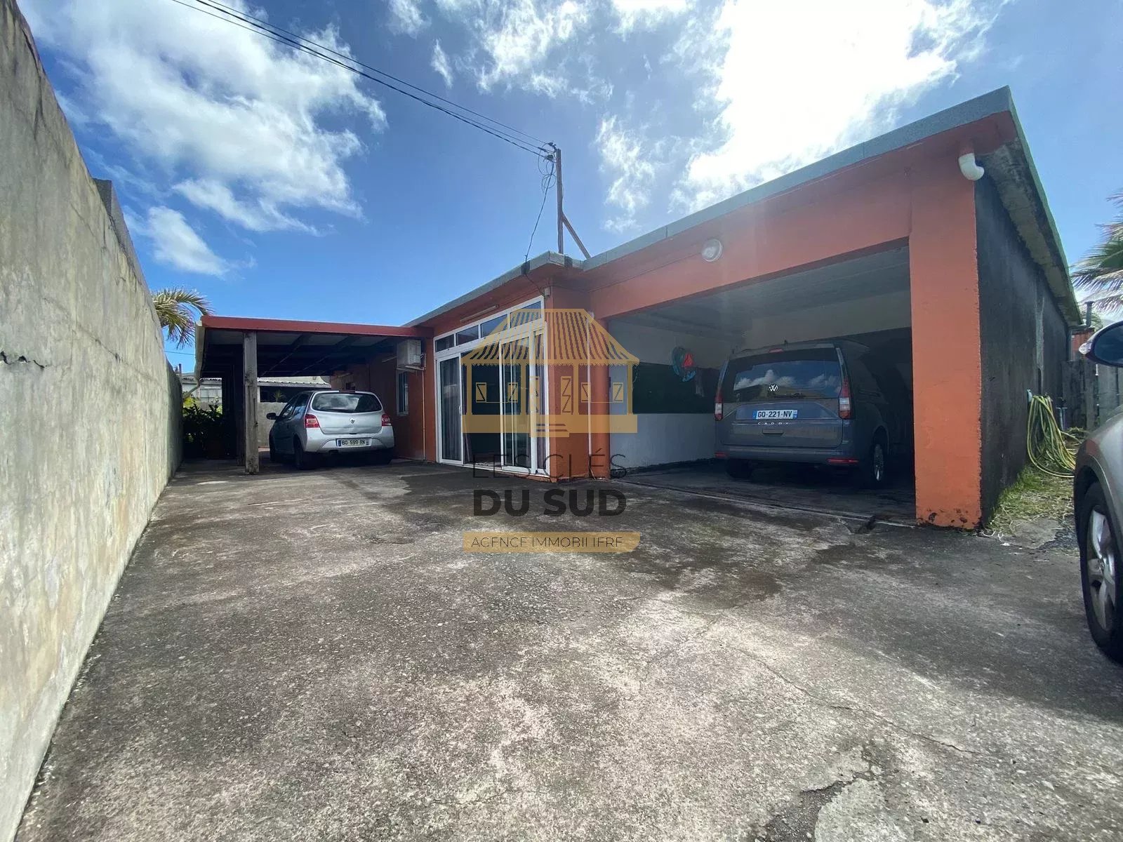 SAINT-JOSEPH – MAISON F5/6 PLAIN-PIED – PROCHE DU CENTRE ET DE LA MER