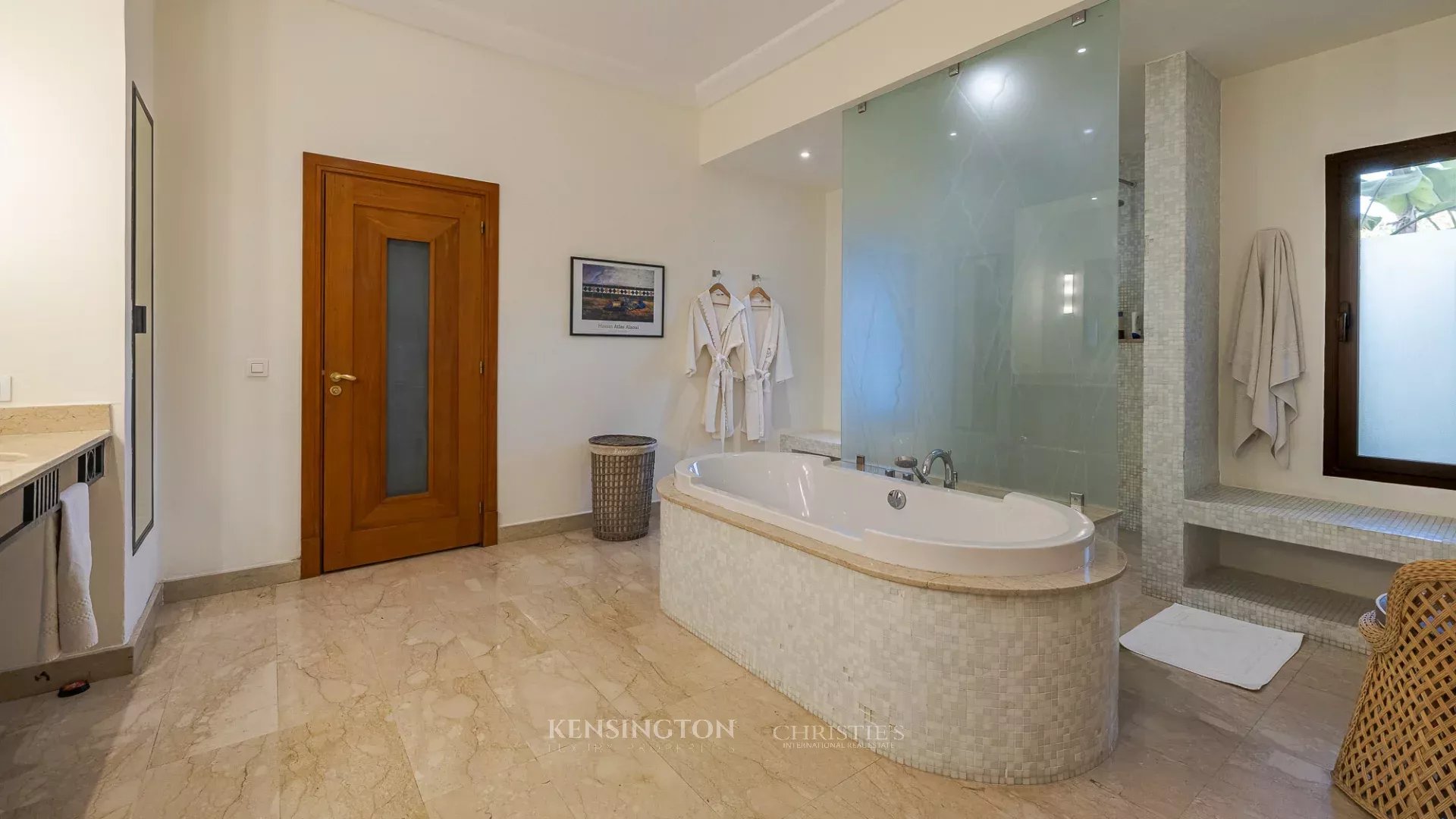 5 Bedroom Villa/Townhouse's Image 29