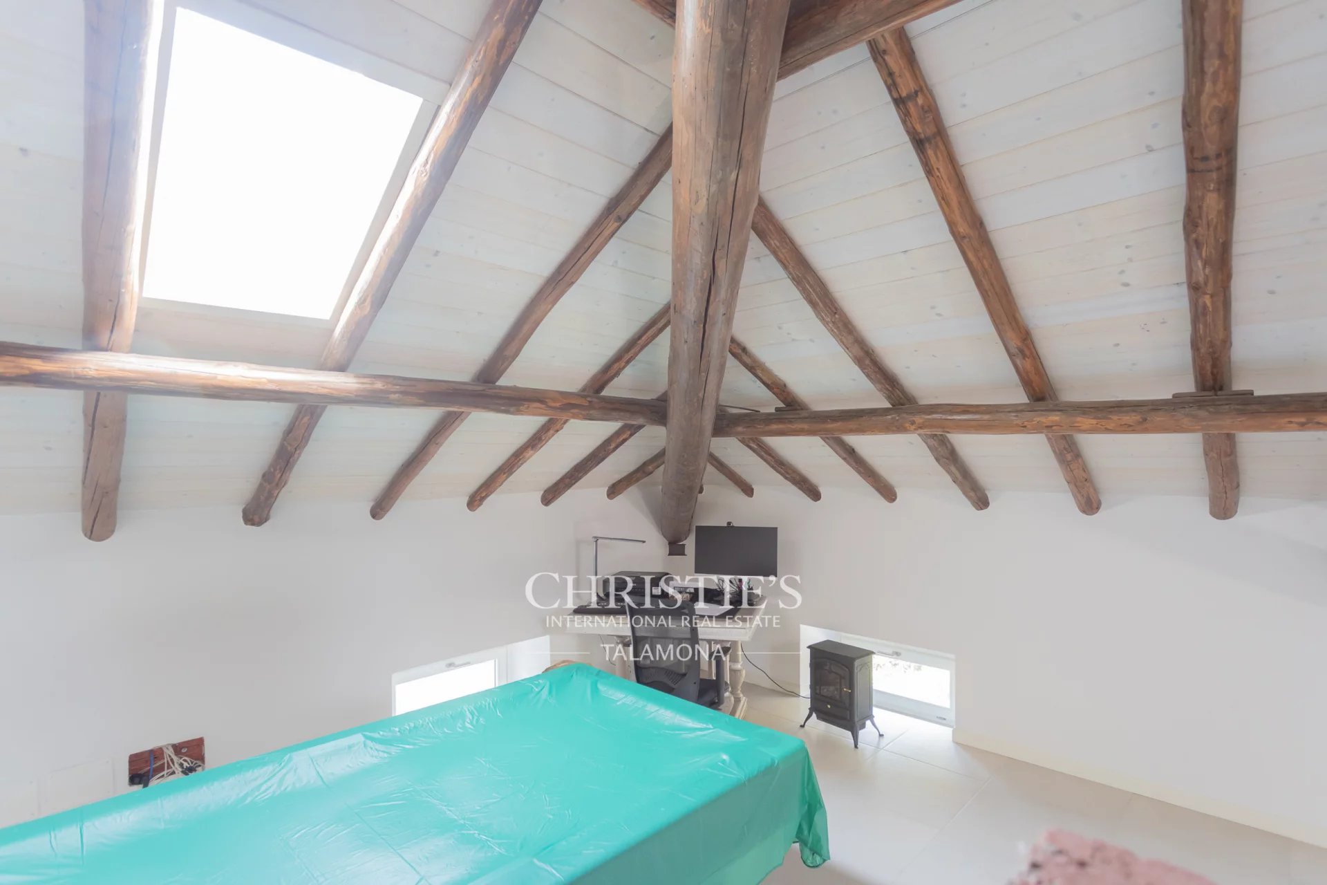 3 Bedroom Villa/Townhouse's Image 34