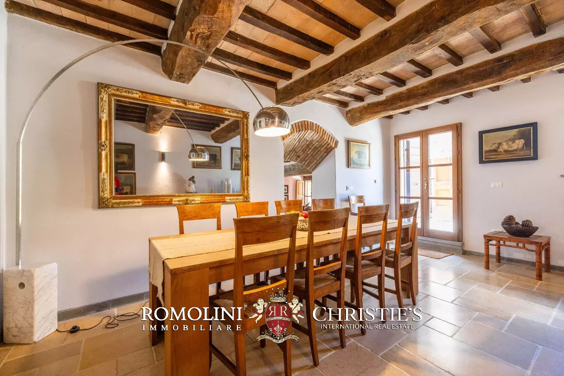 9 Bedroom Villa/Townhouse's Image 33