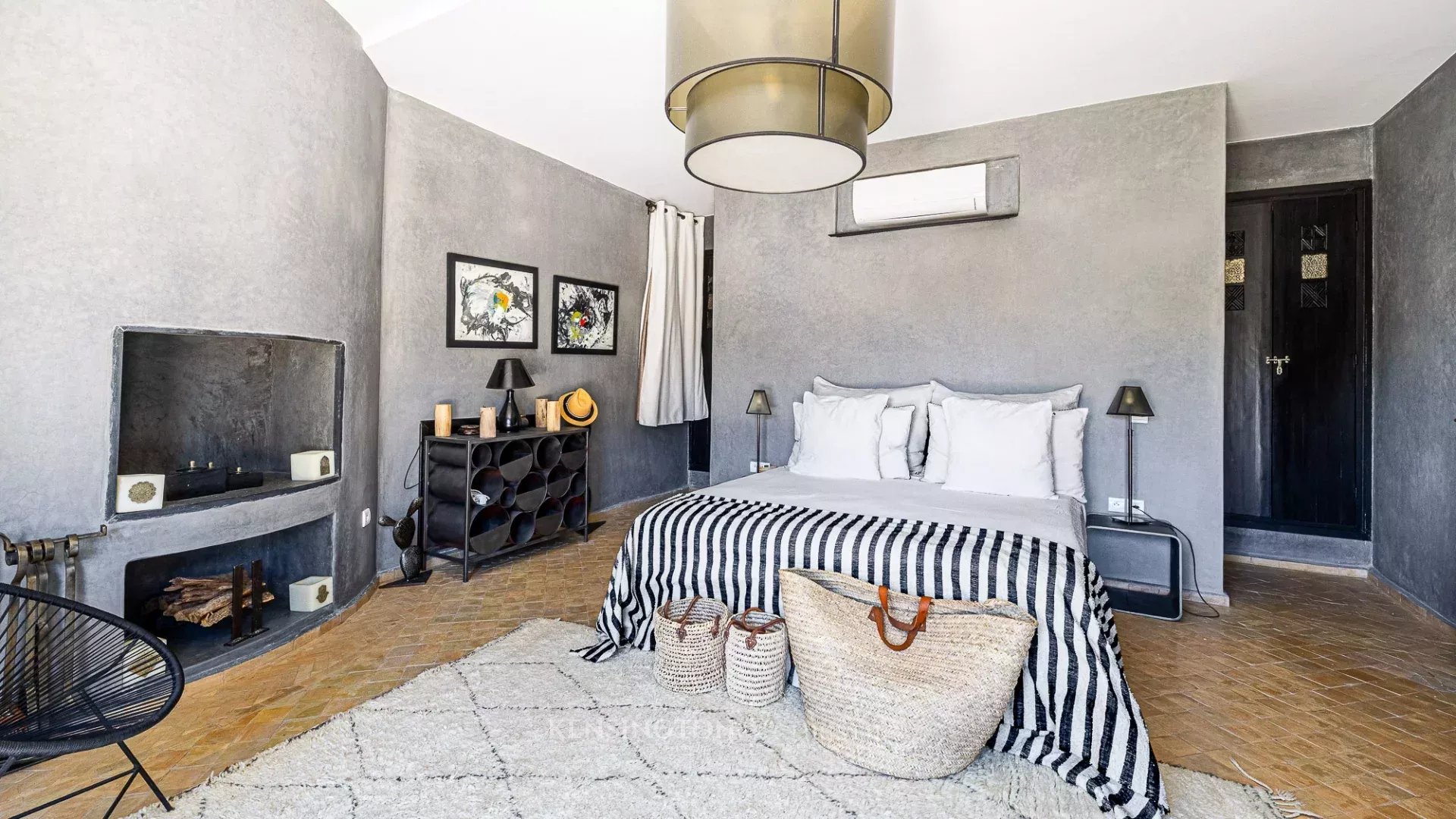 6 Bedroom Villa/Townhouse's Image 32