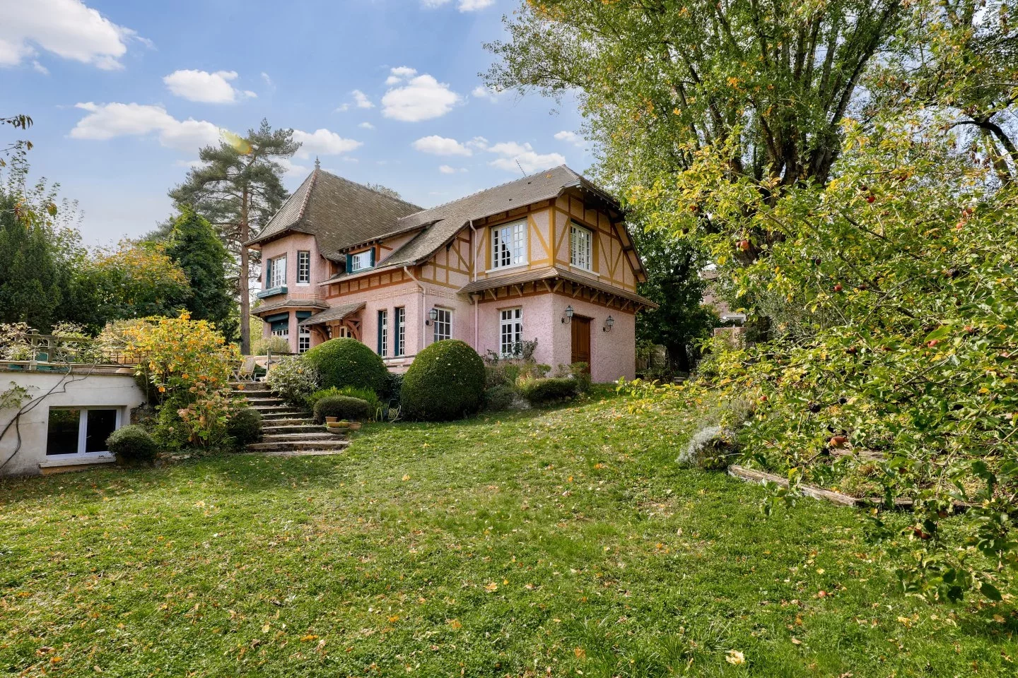 La Celle-Saint-Cloud - LES GRESSETS