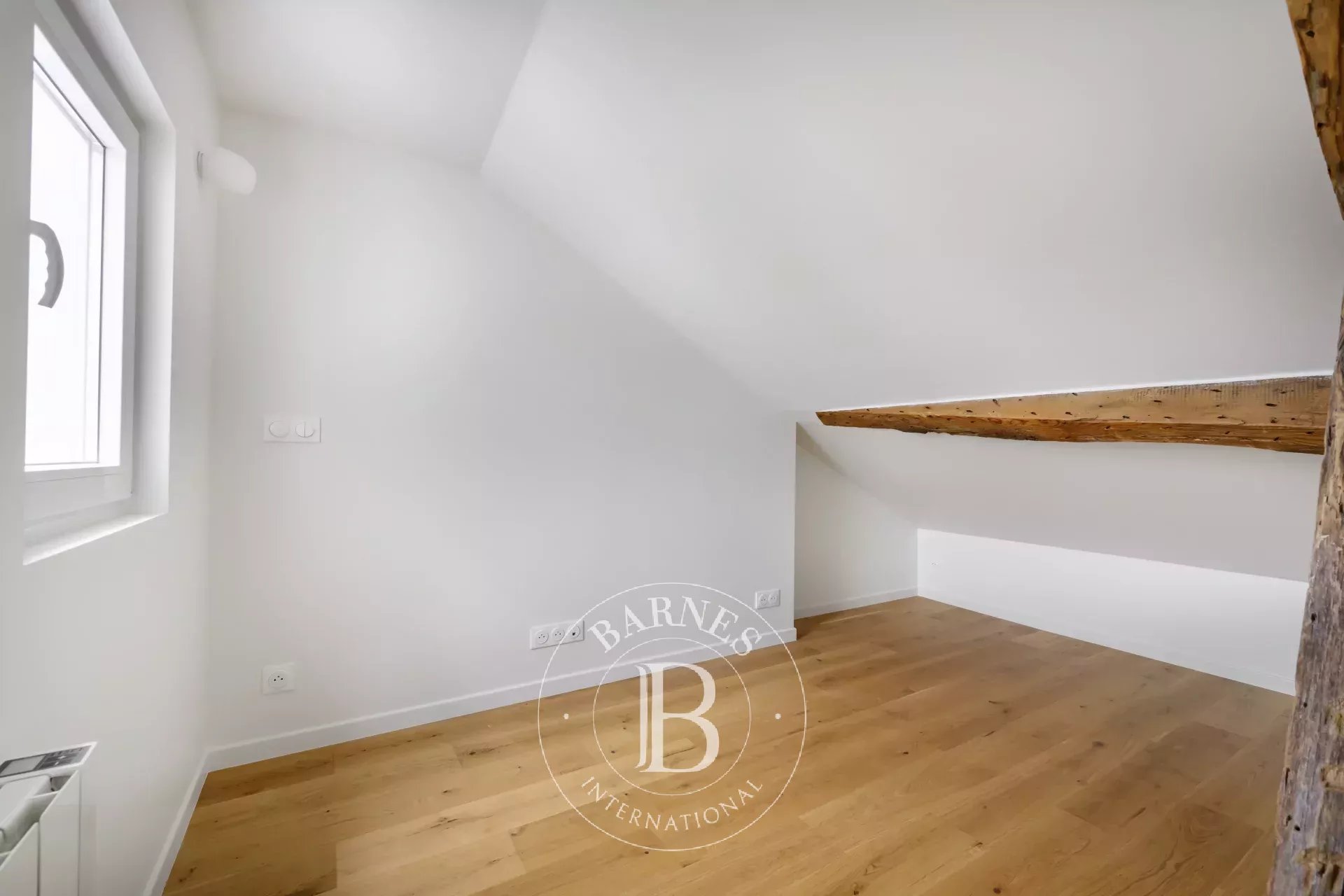 Daire Paris 3ème - picture 15