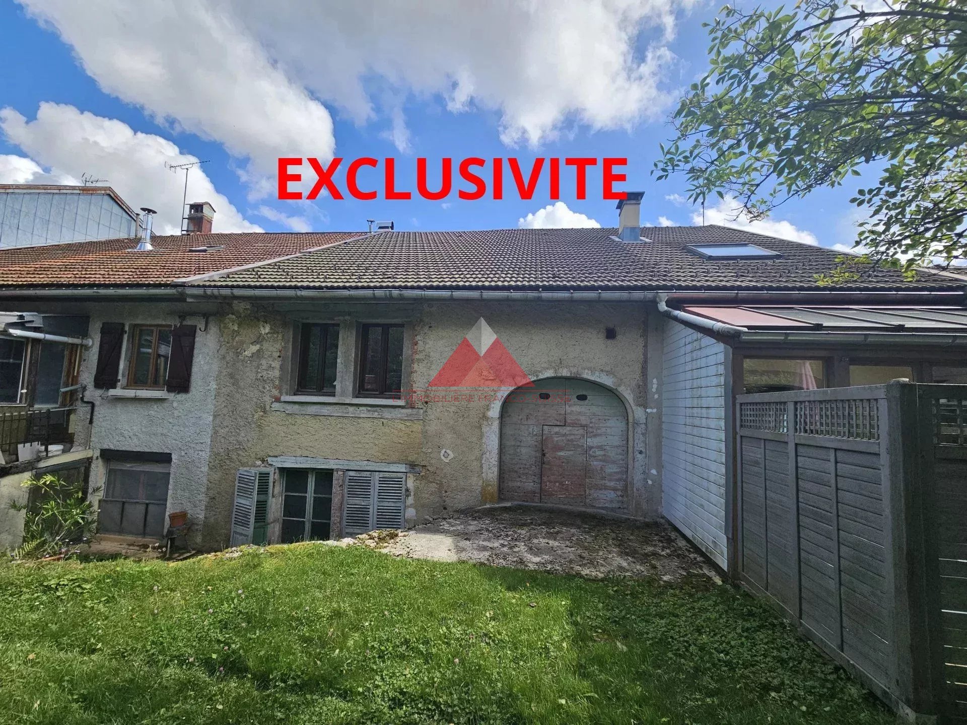 Agence immobilière de 