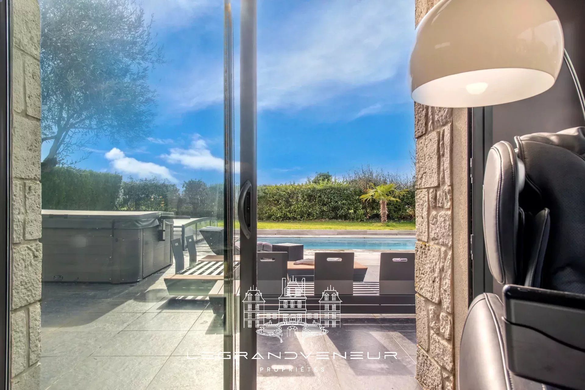 Sale House Barbizon