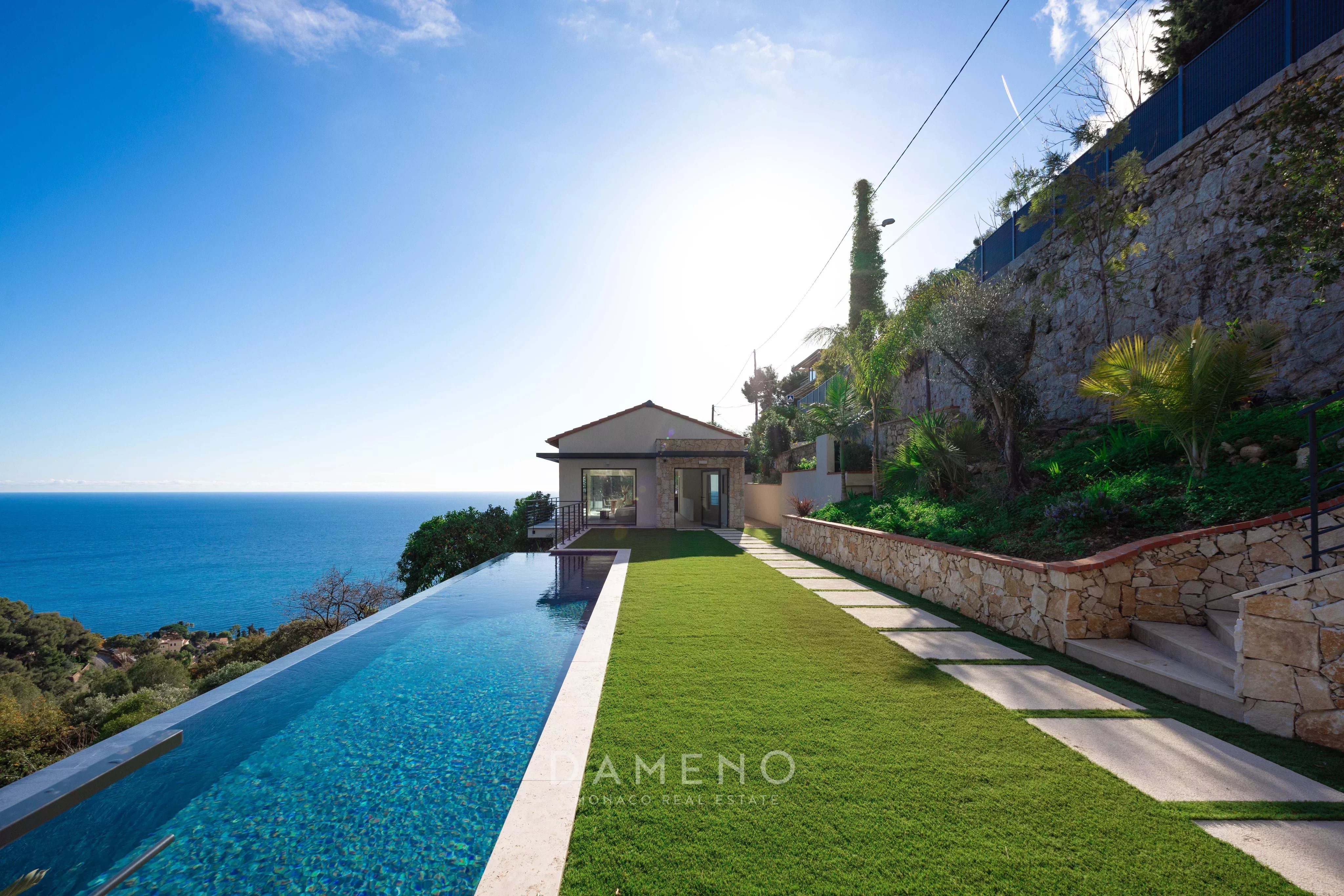 À vendre – Villa contemporaine avec vue mer panoramique