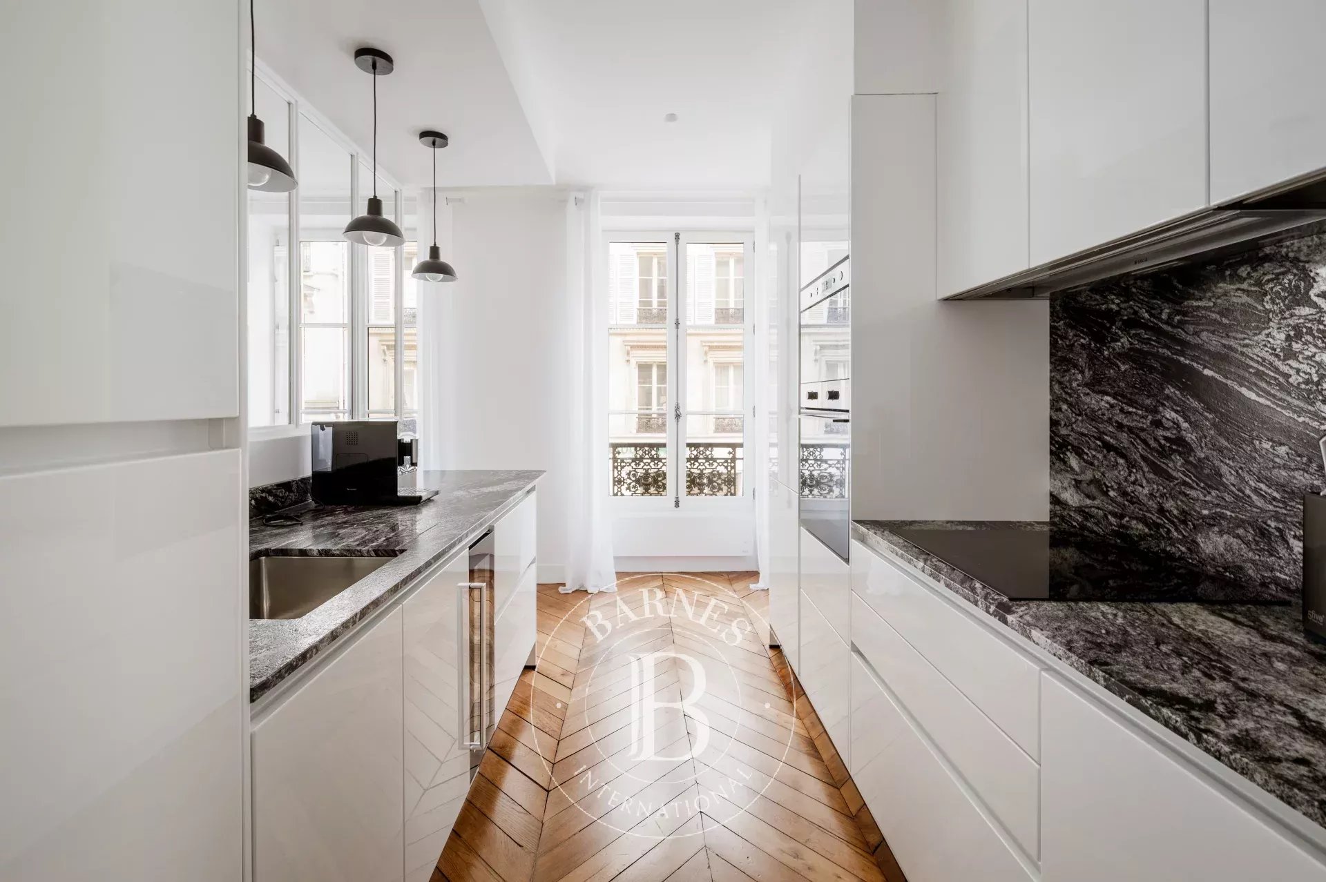 Paris  - Apartment 2 Bedrooms - picture 12